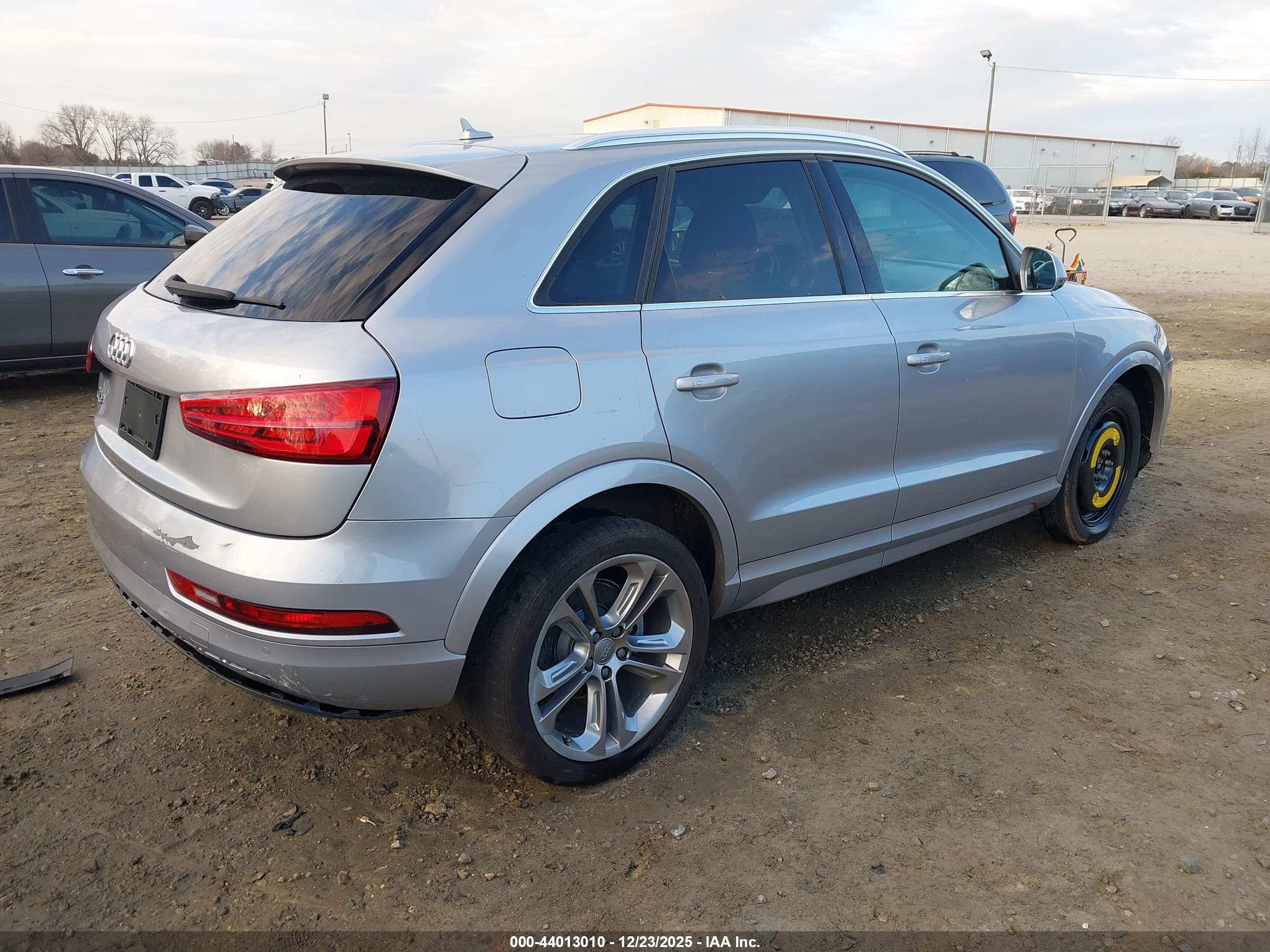 AUDI Q3 image 4