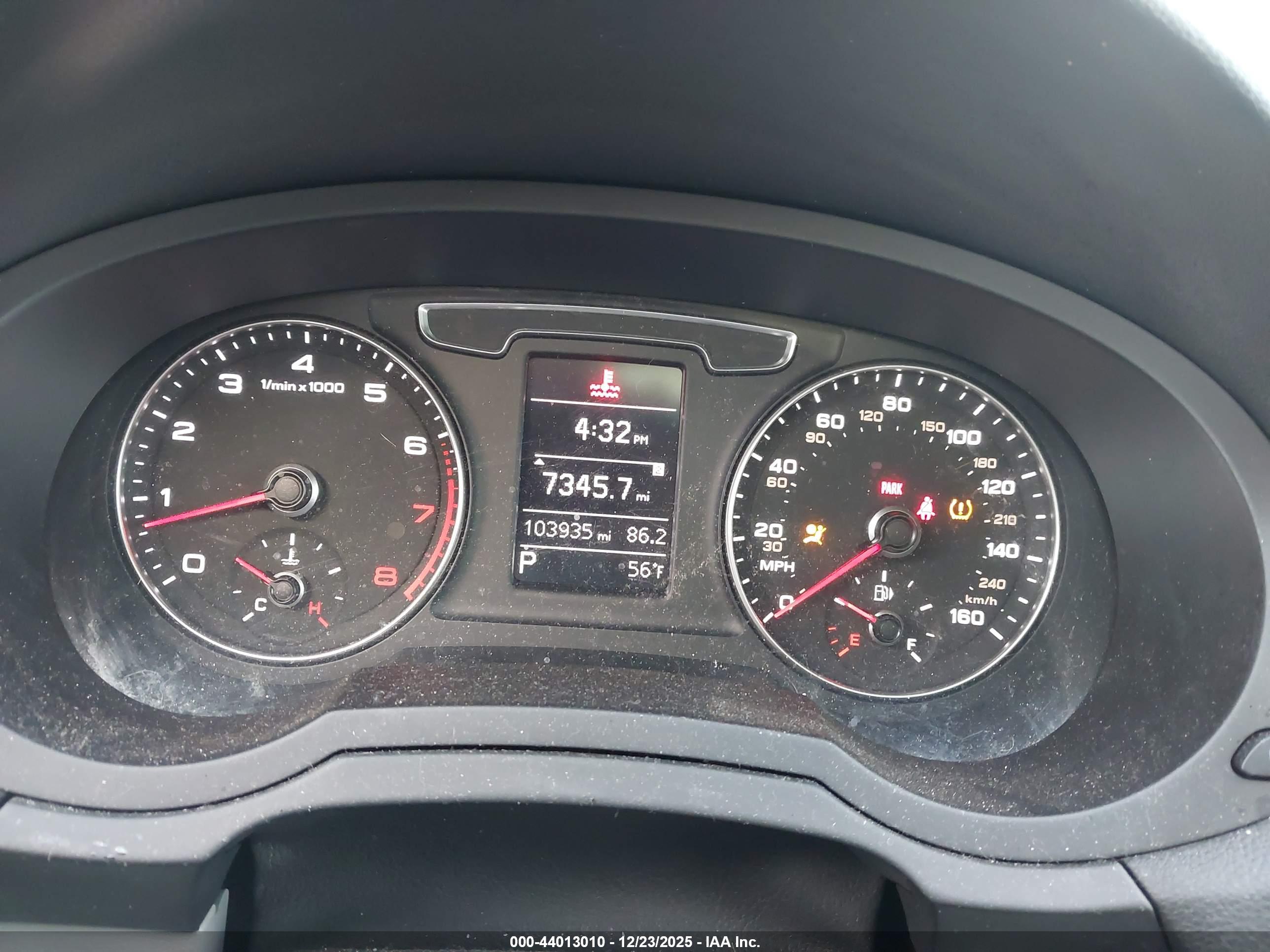 AUDI Q3 image 7