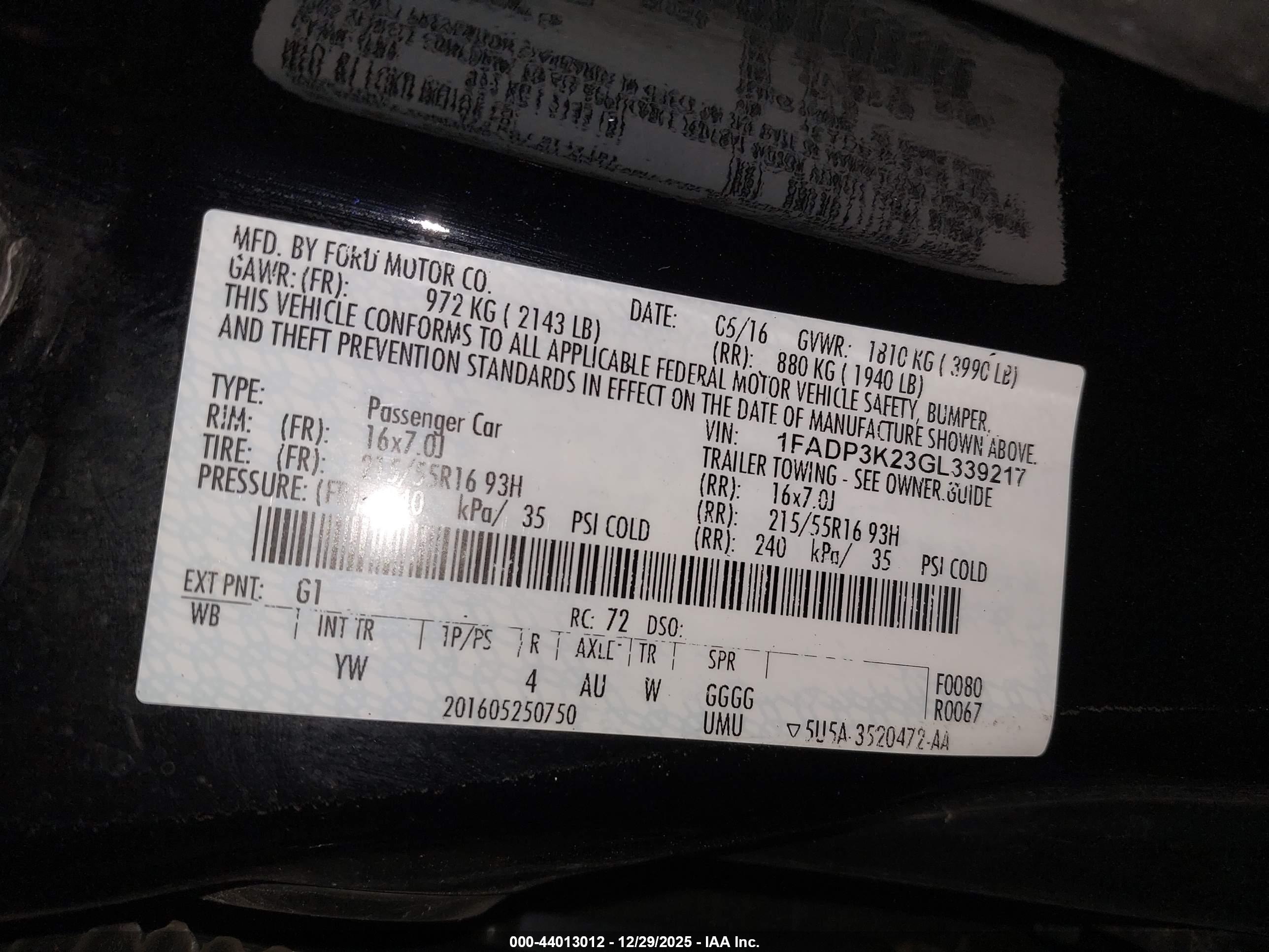 FORD FOCUS image 9
