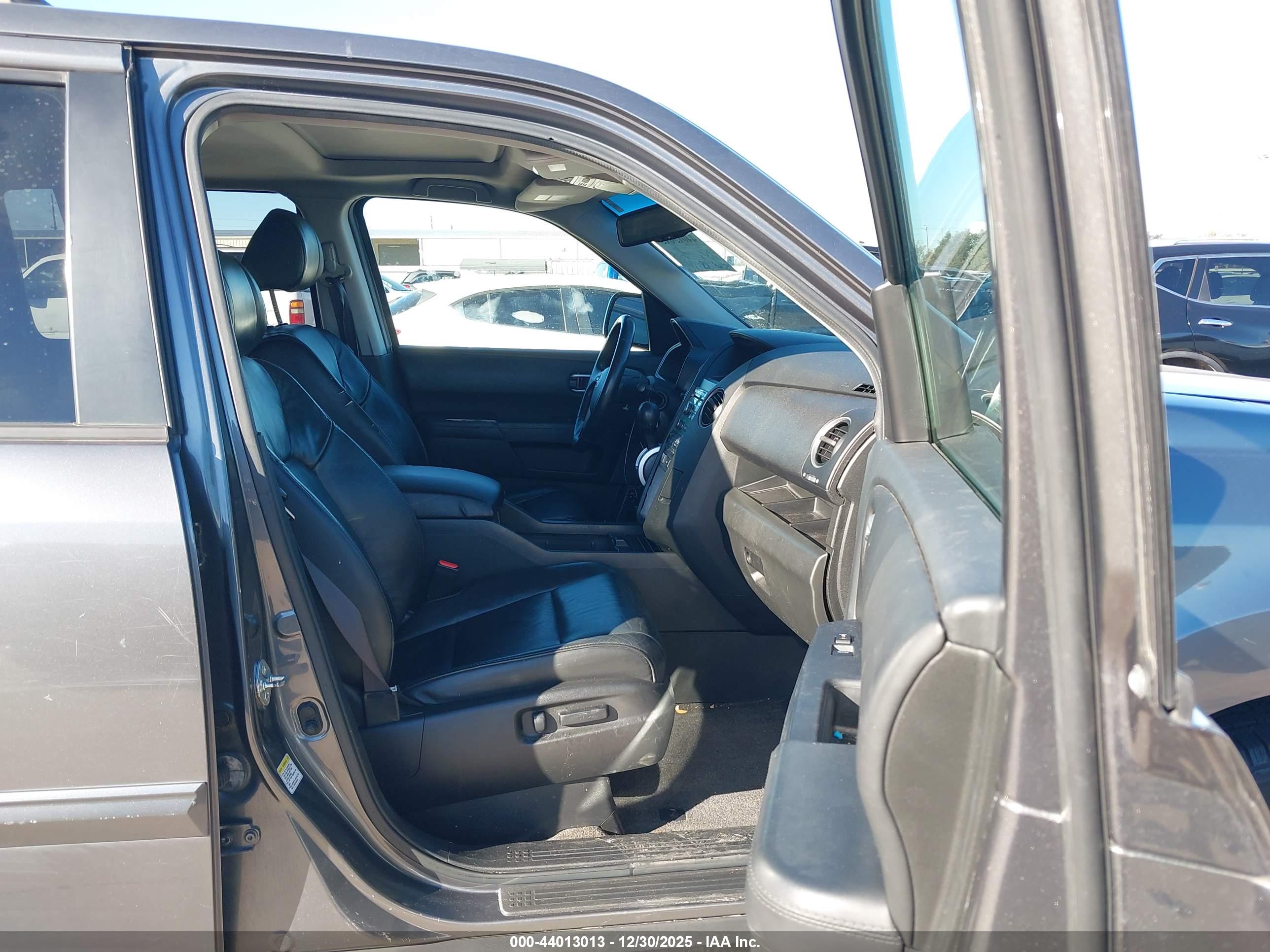 HONDA PILOT image 5
