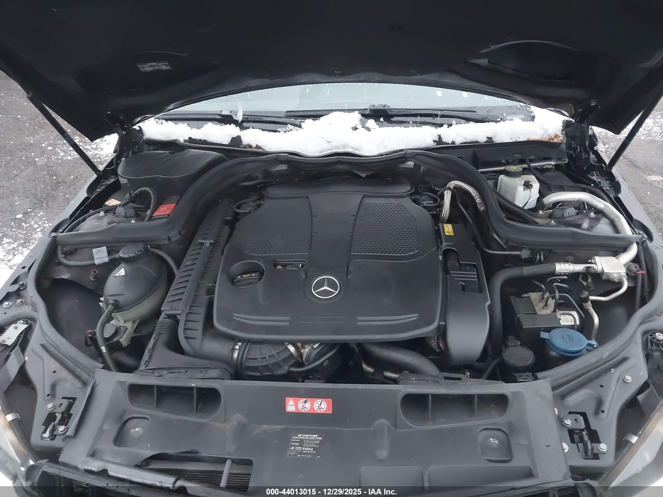 MERCEDES-BENZ C image 10