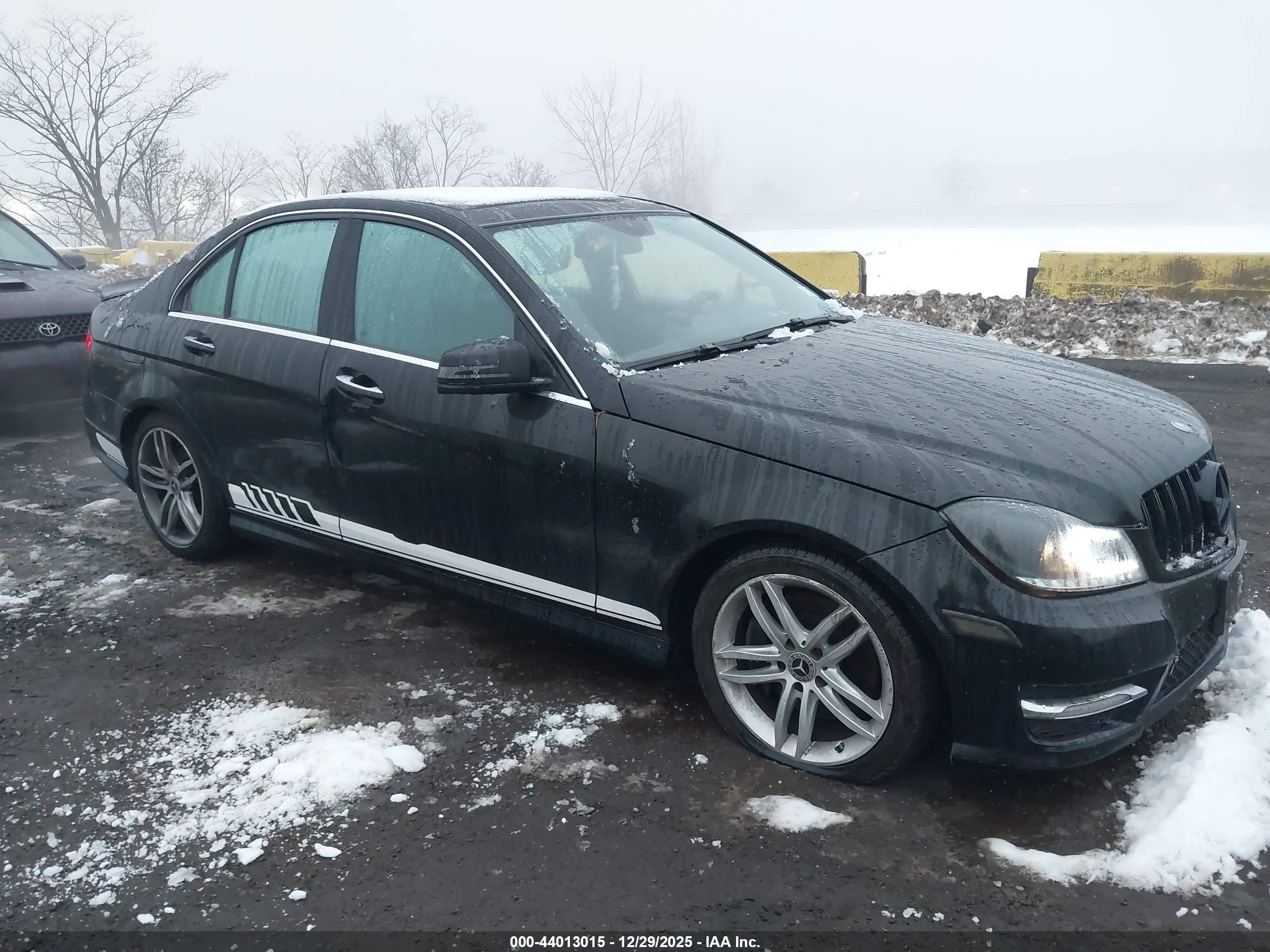 MERCEDES-BENZ C image 6