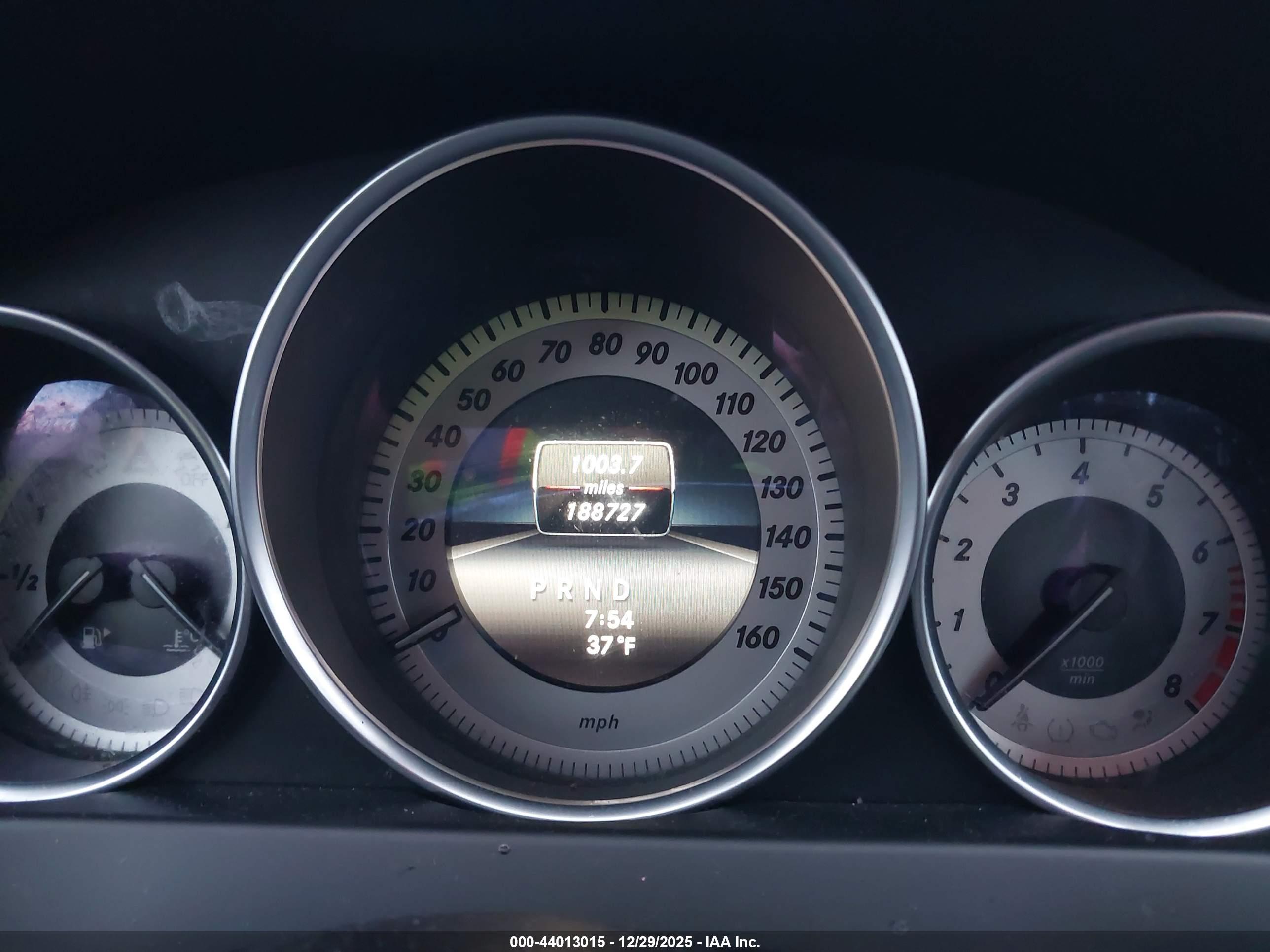 MERCEDES-BENZ C image 7