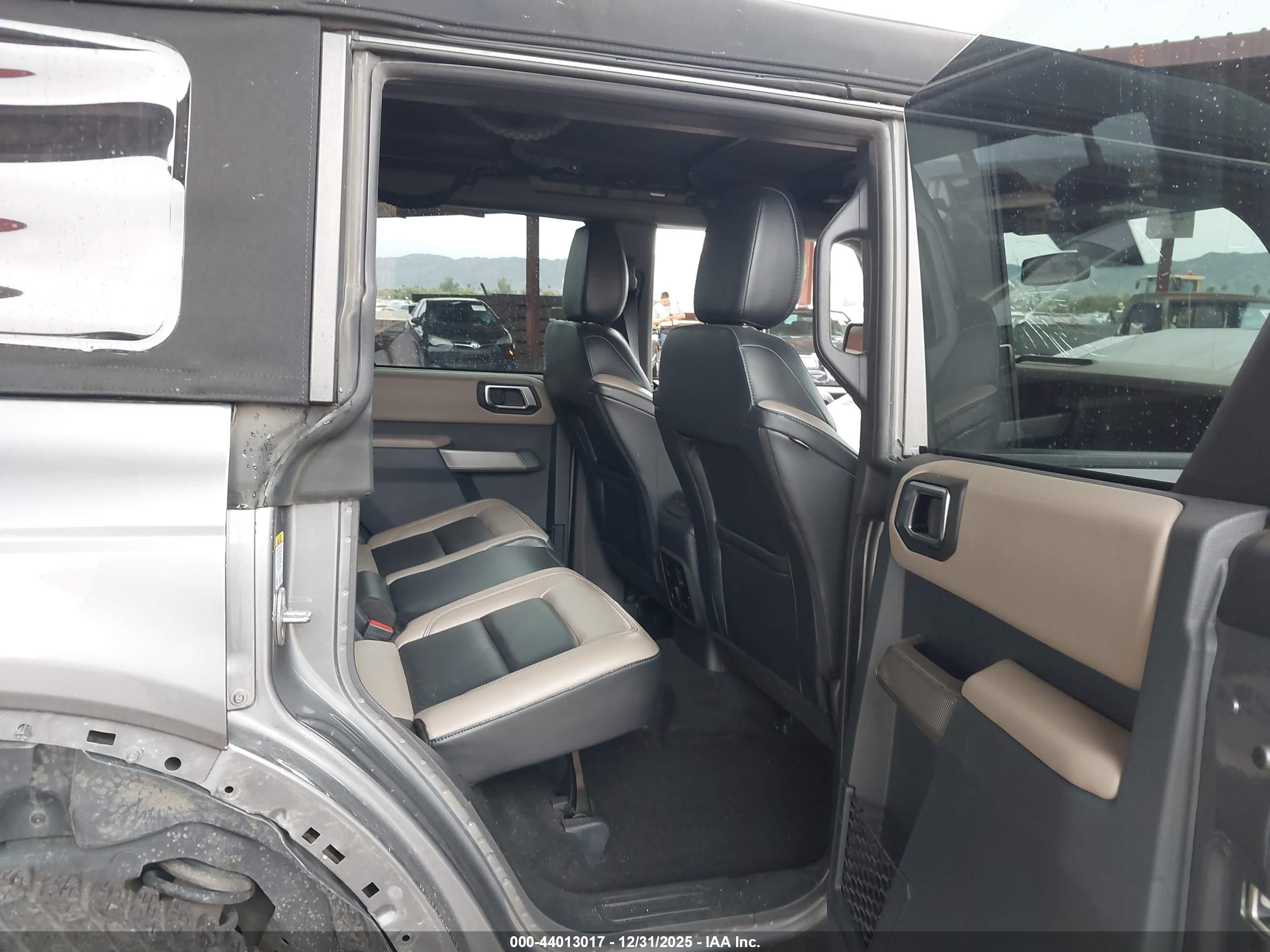 FORD BRONCO image 8