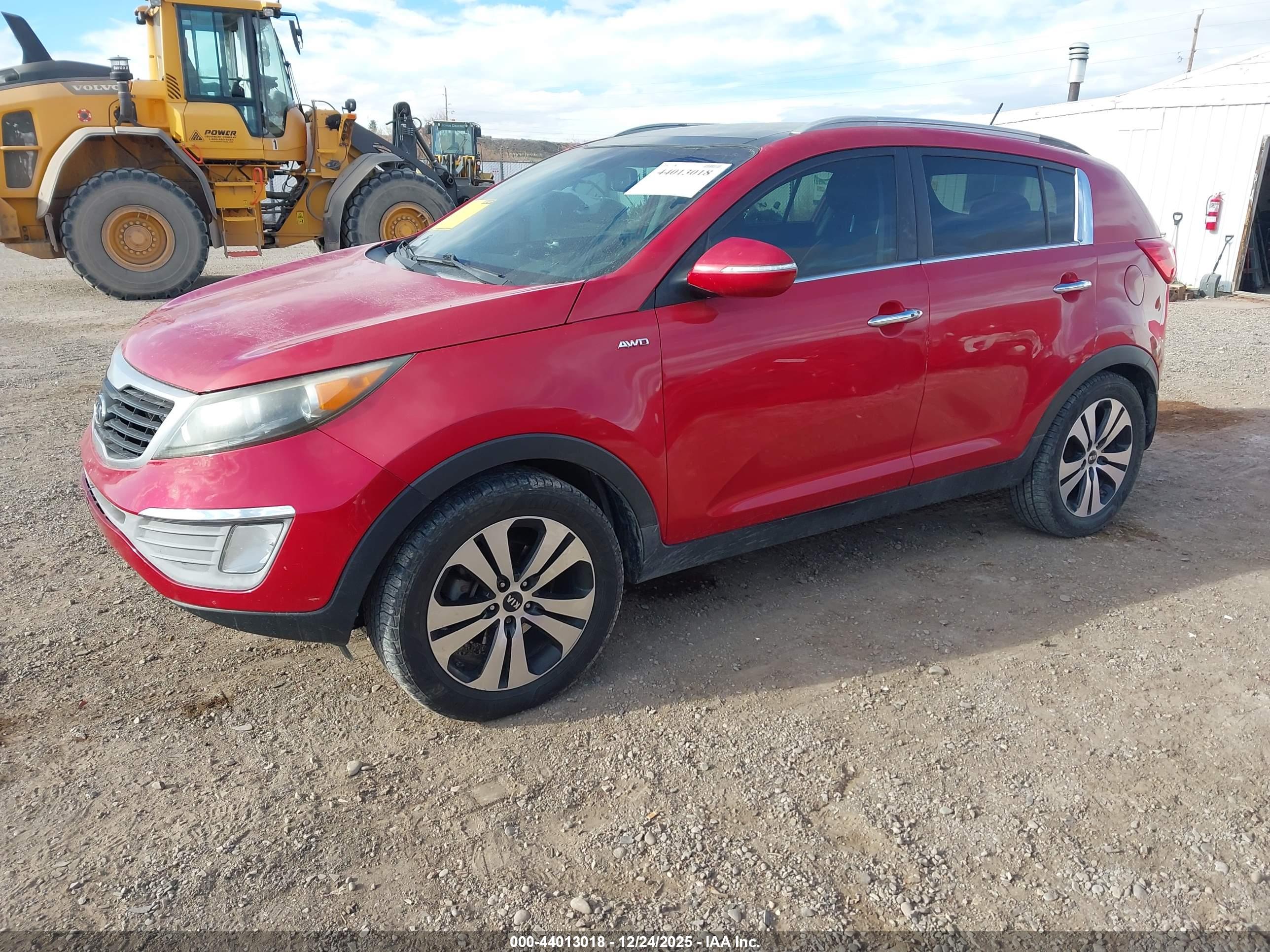 KIA SPORTAGE image 2