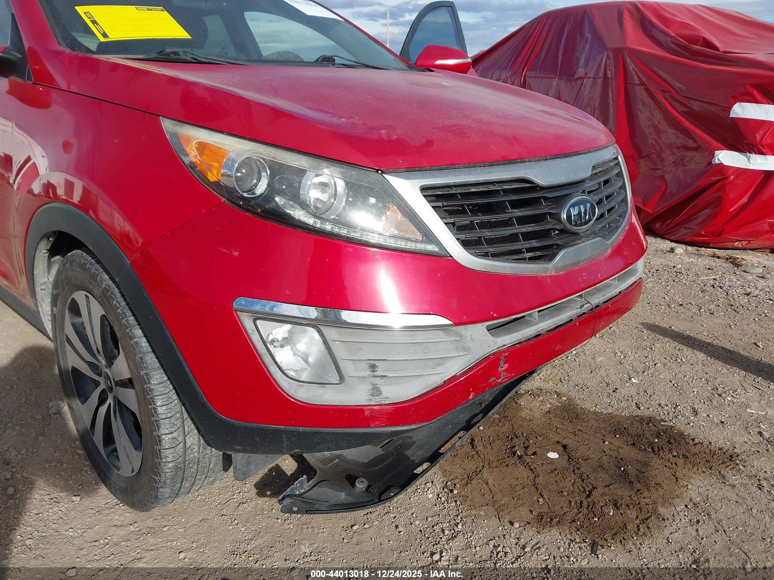 KIA SPORTAGE image 6