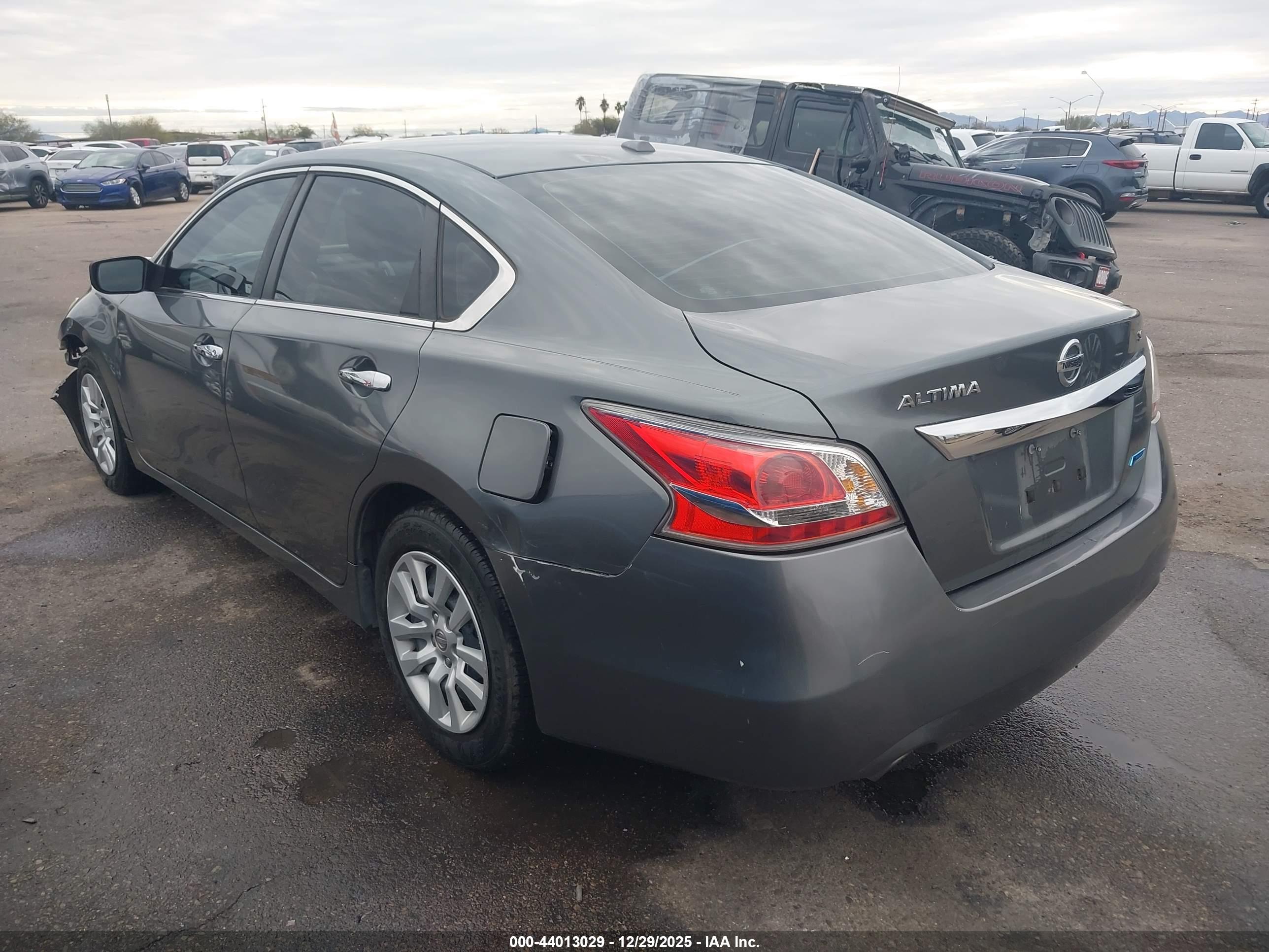 NISSAN ALTIMA image 3