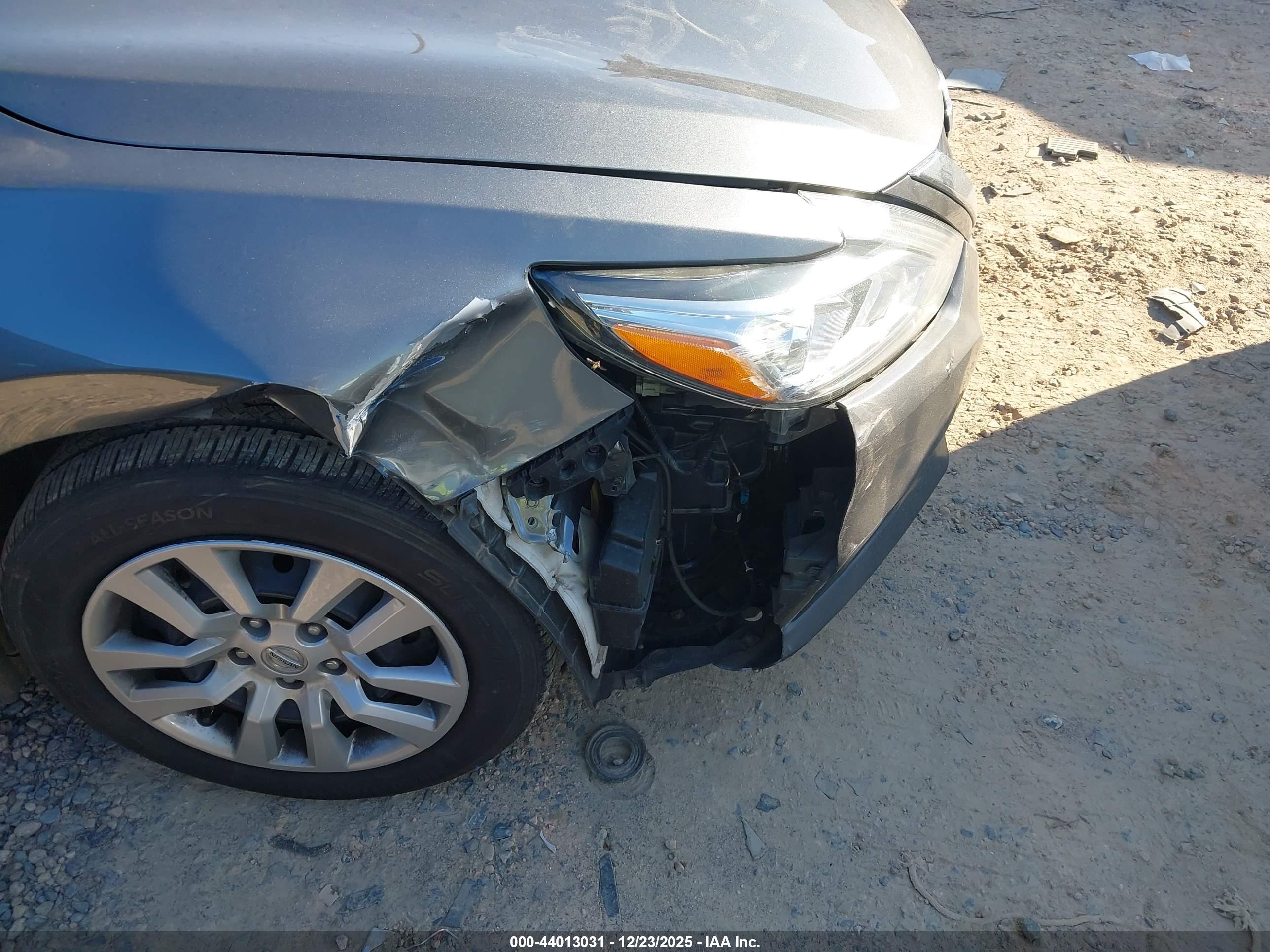 NISSAN ALTIMA image 6