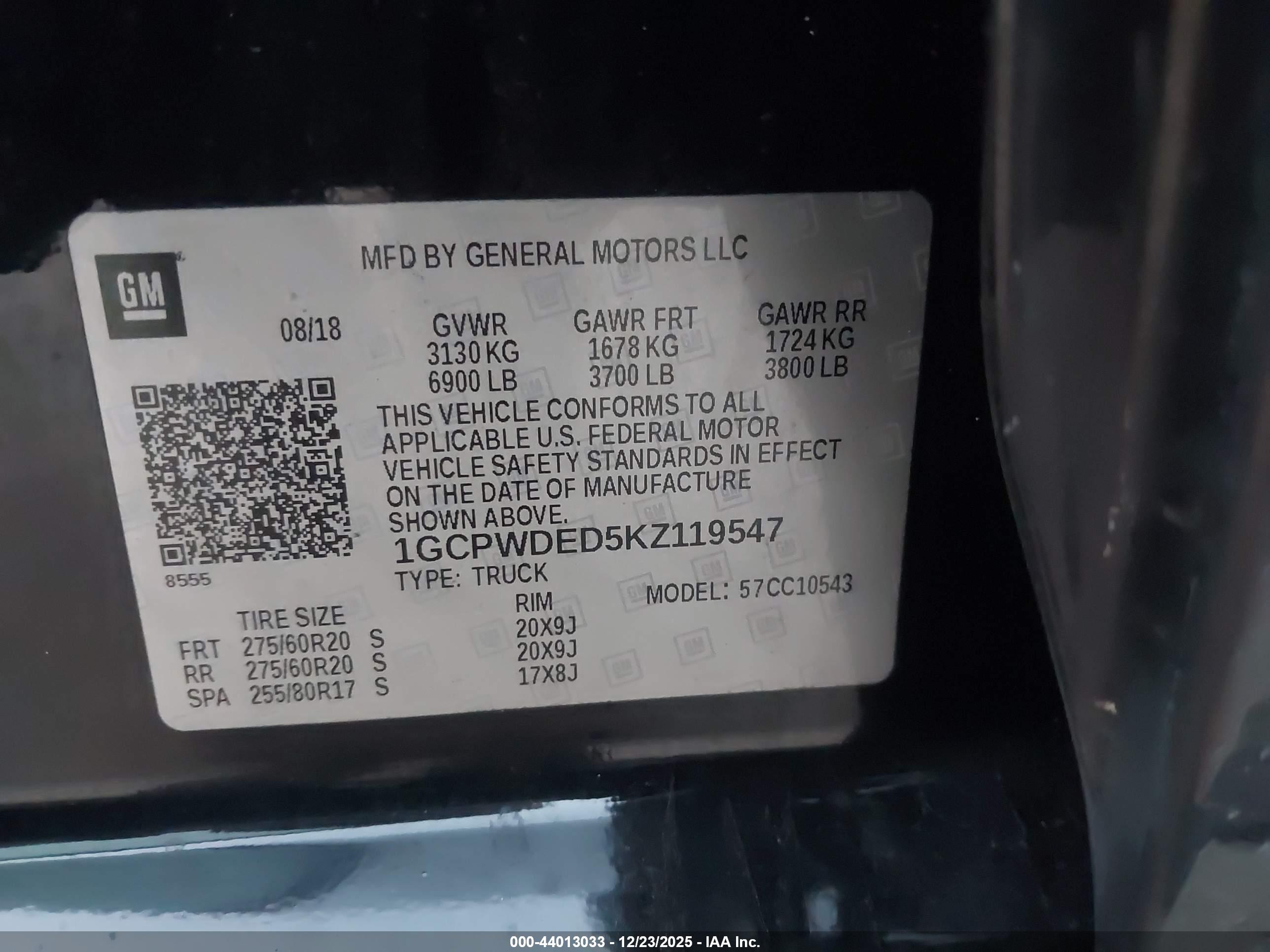 CHEVROLET SILVERADO image 9