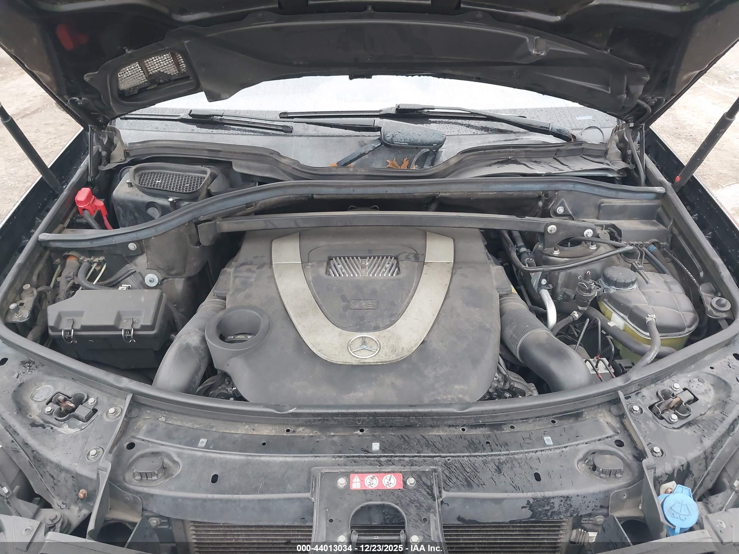 MERCEDES-BENZ GL image 10