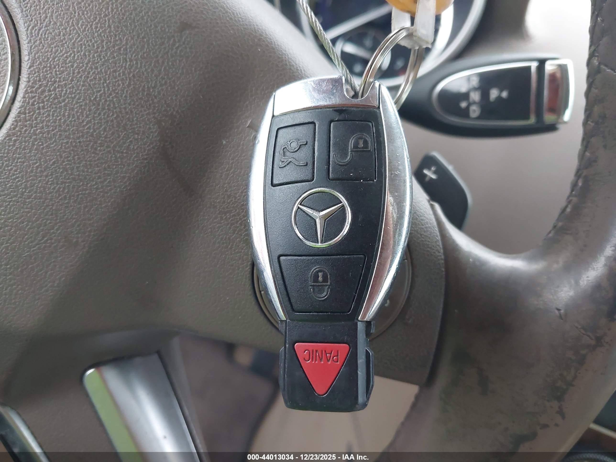 MERCEDES-BENZ GL image 11