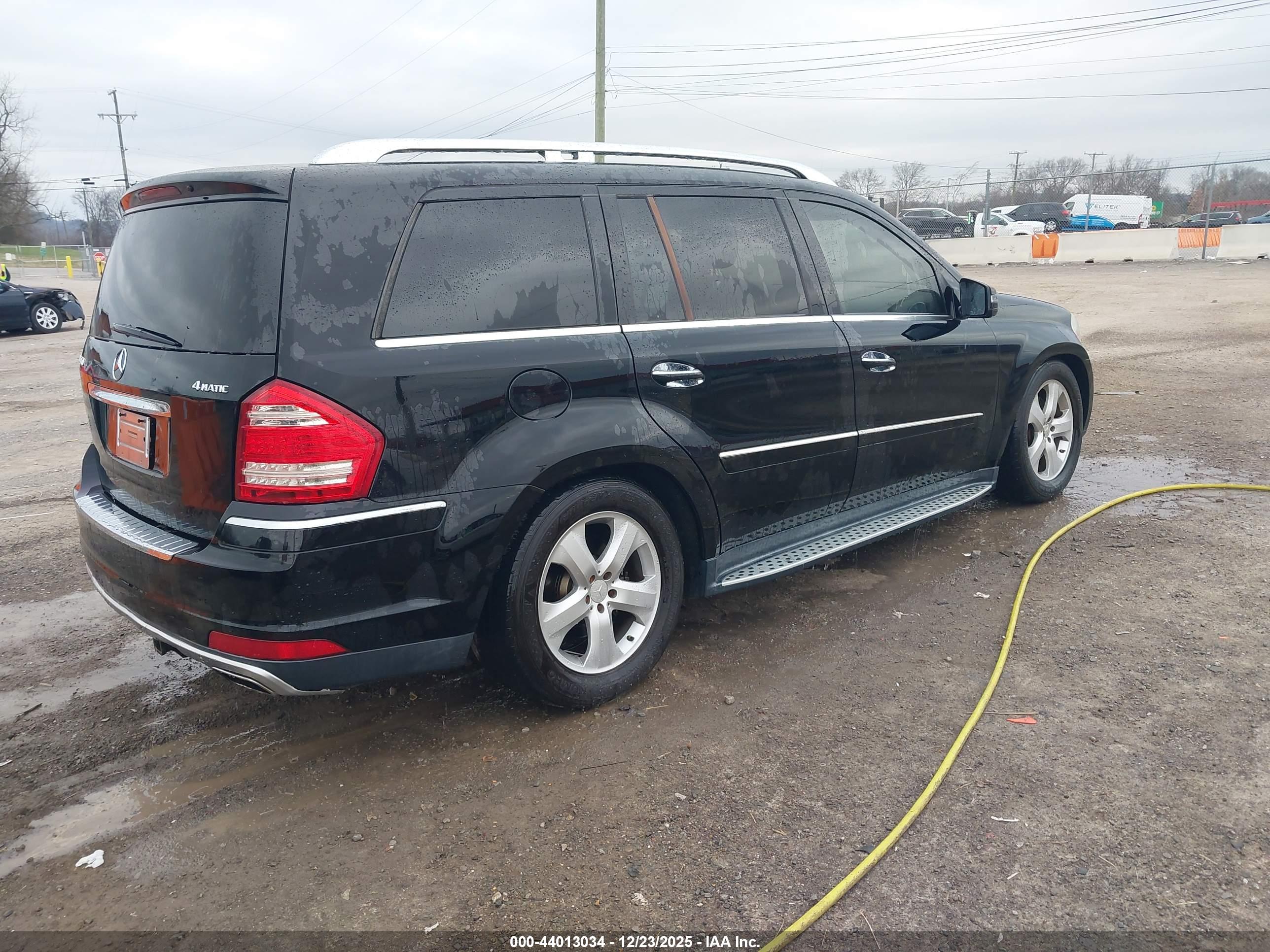 MERCEDES-BENZ GL image 4
