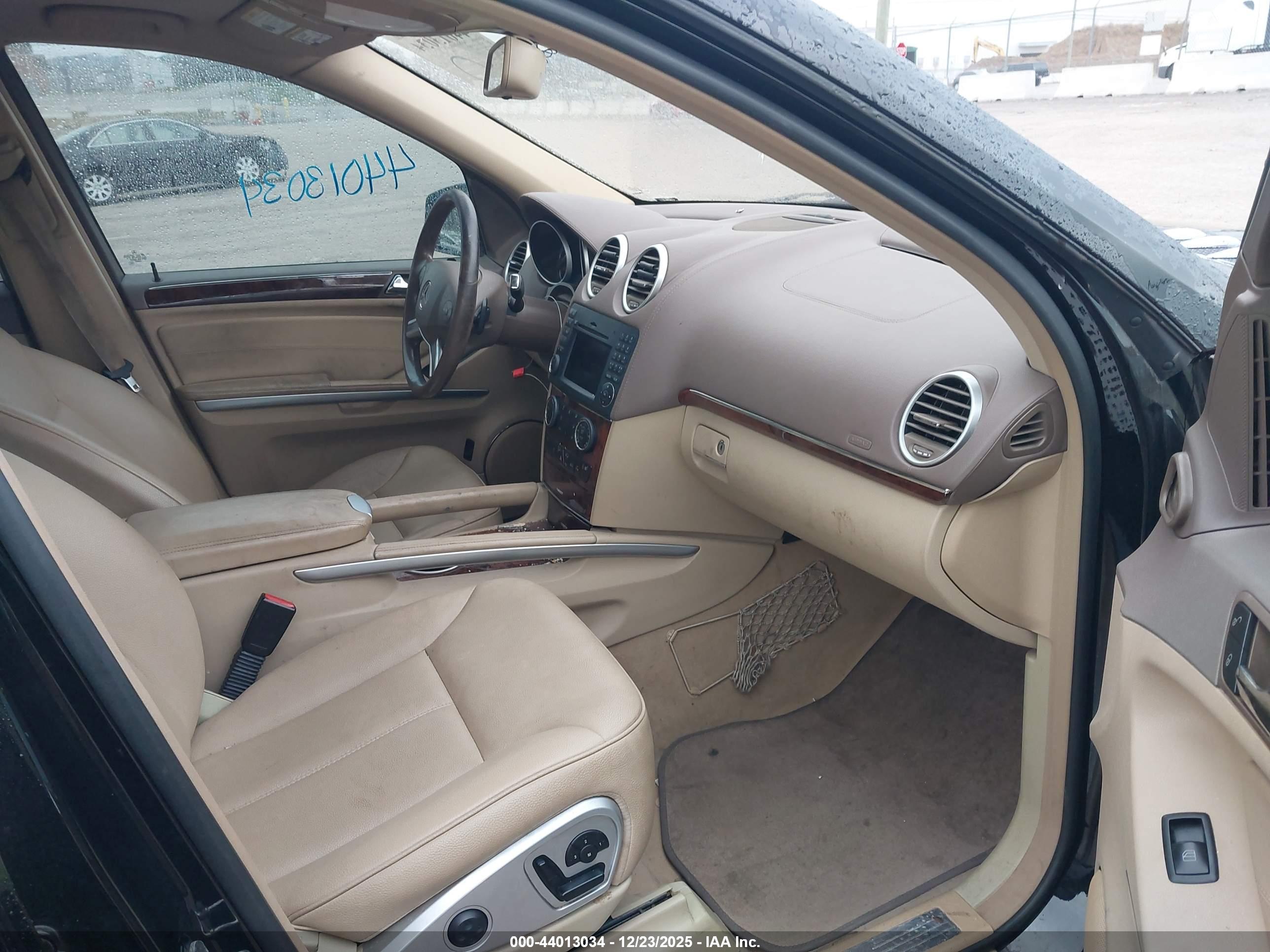 MERCEDES-BENZ GL image 5