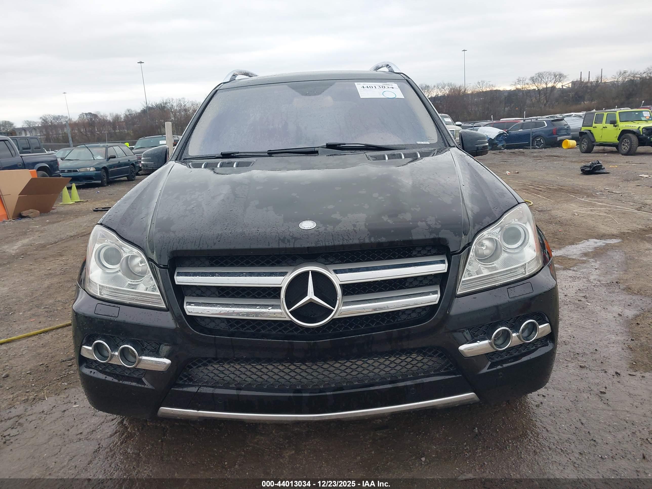 MERCEDES-BENZ GL image 6