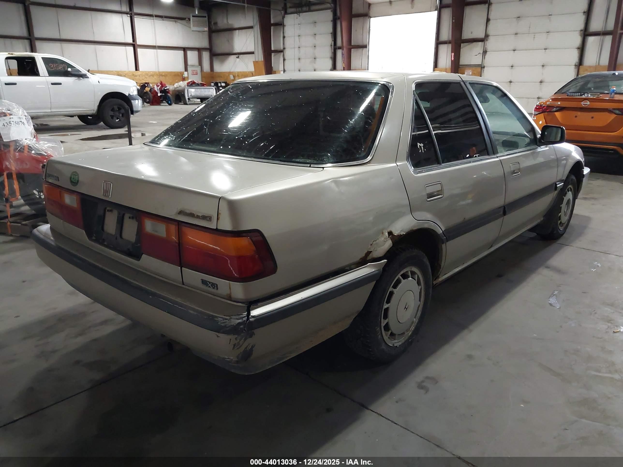 HONDA ACCORD image 4