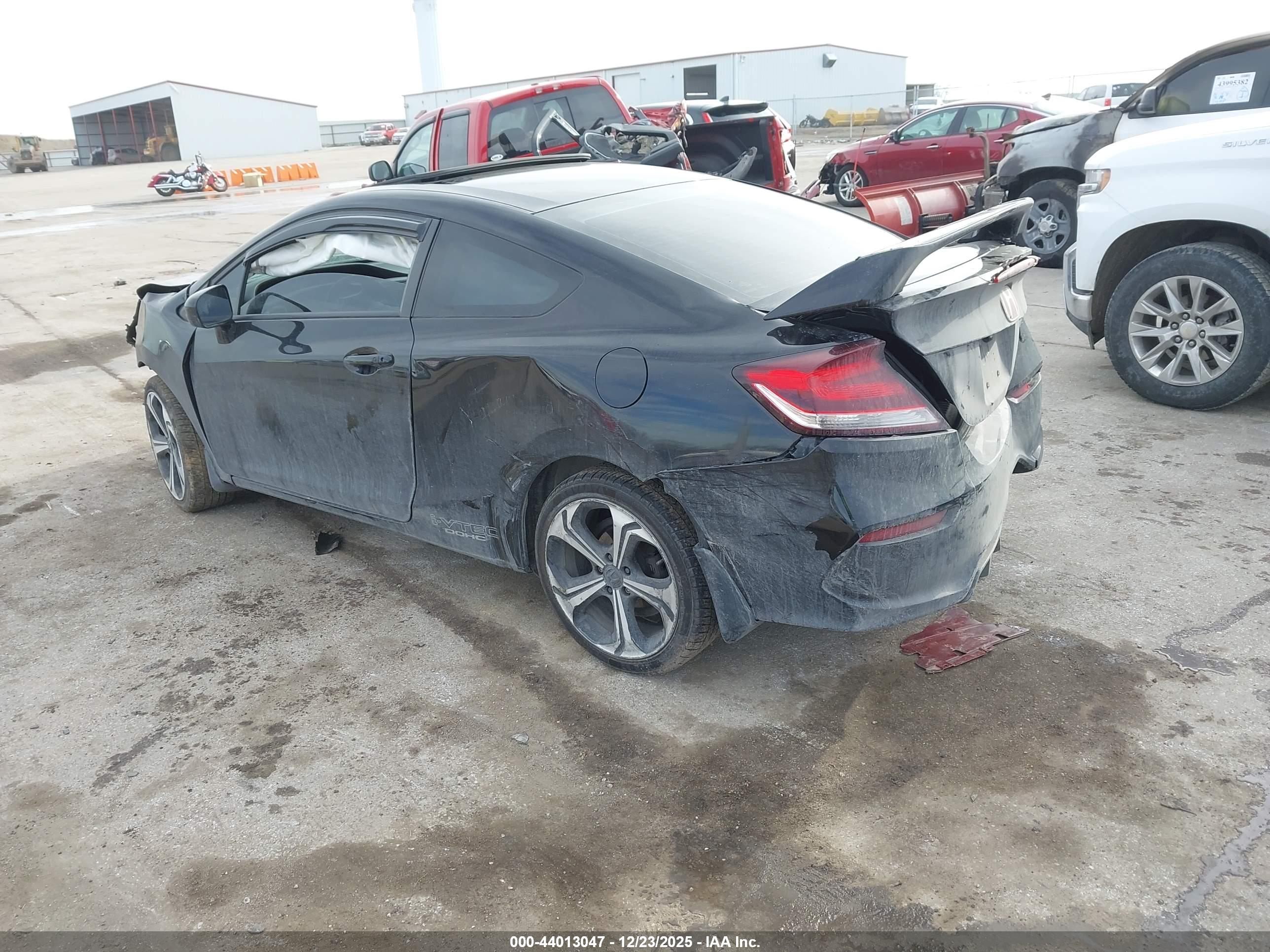 HONDA CIVIC image 3