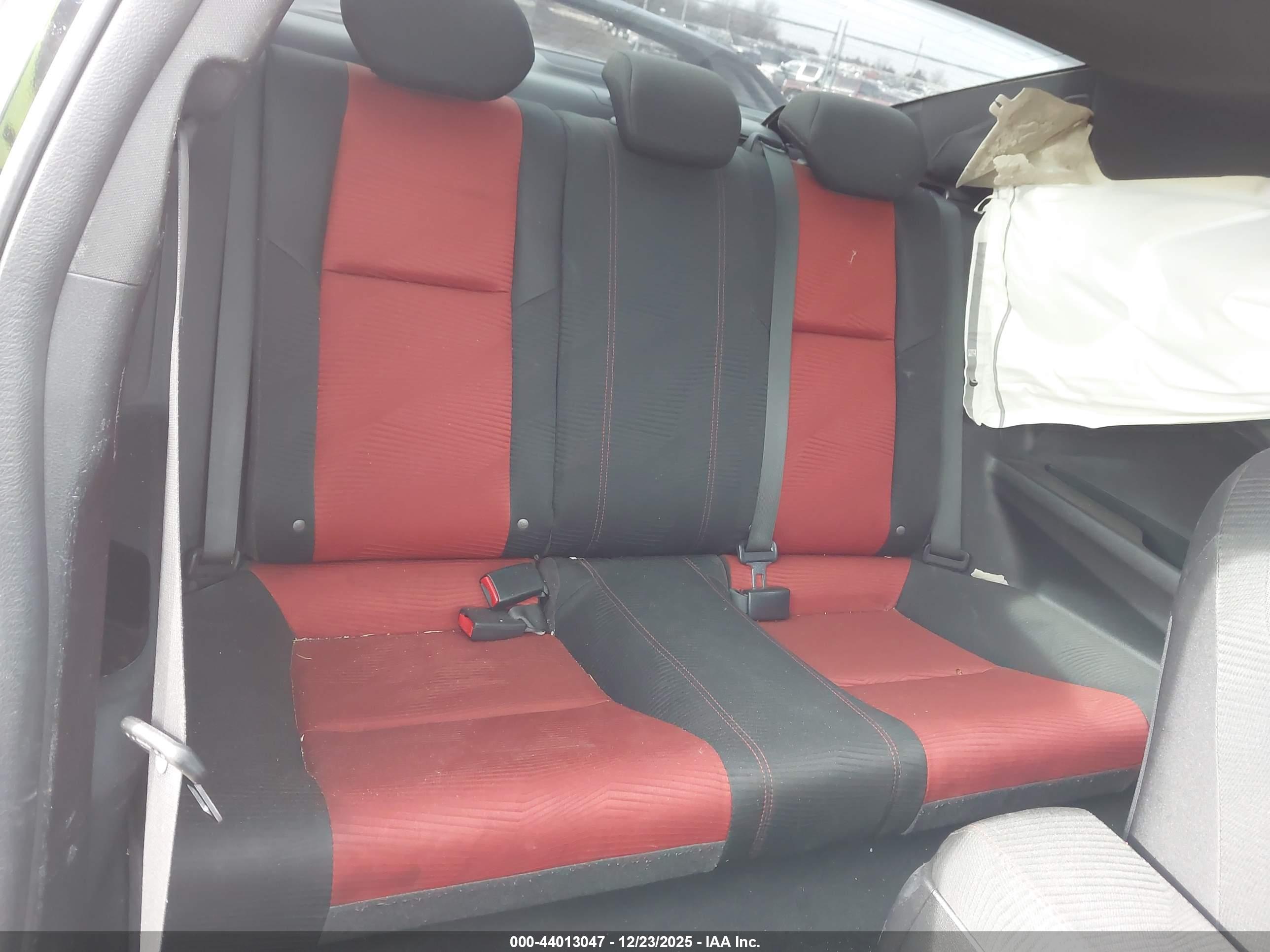 HONDA CIVIC image 8