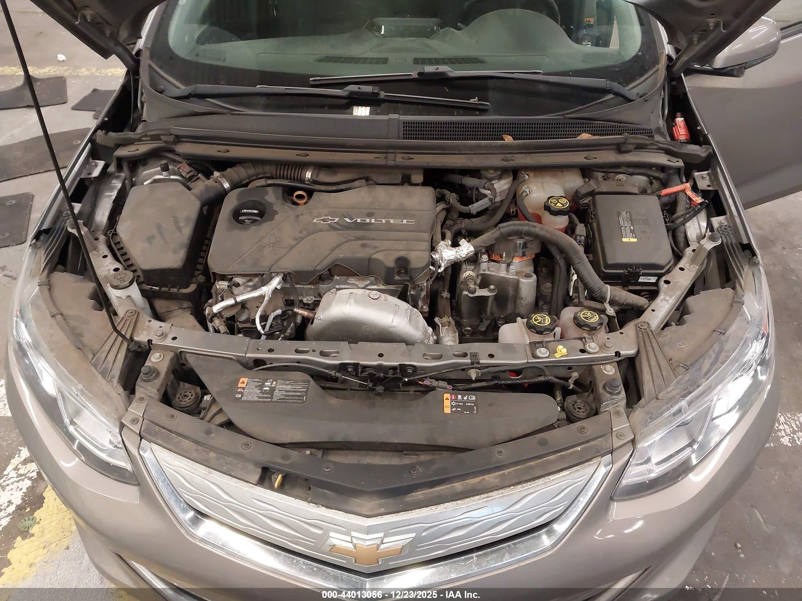 CHEVROLET VOLT image 10