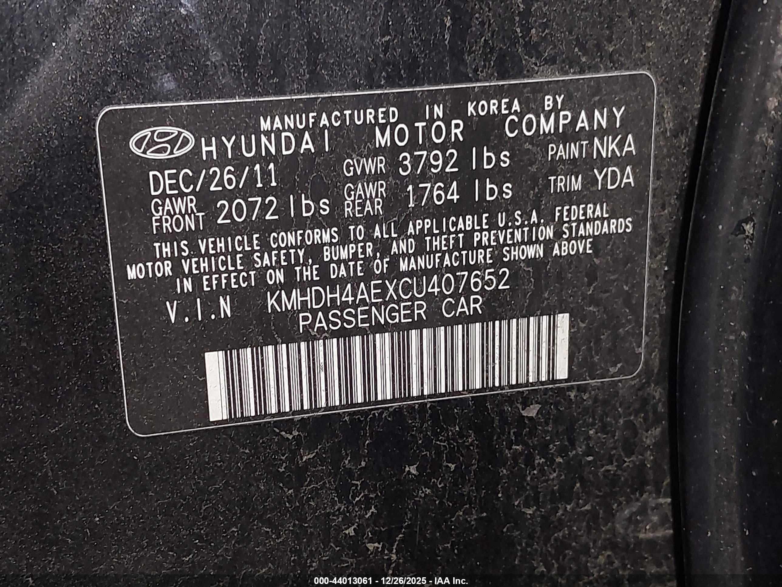 HYUNDAI ELANTRA image 9
