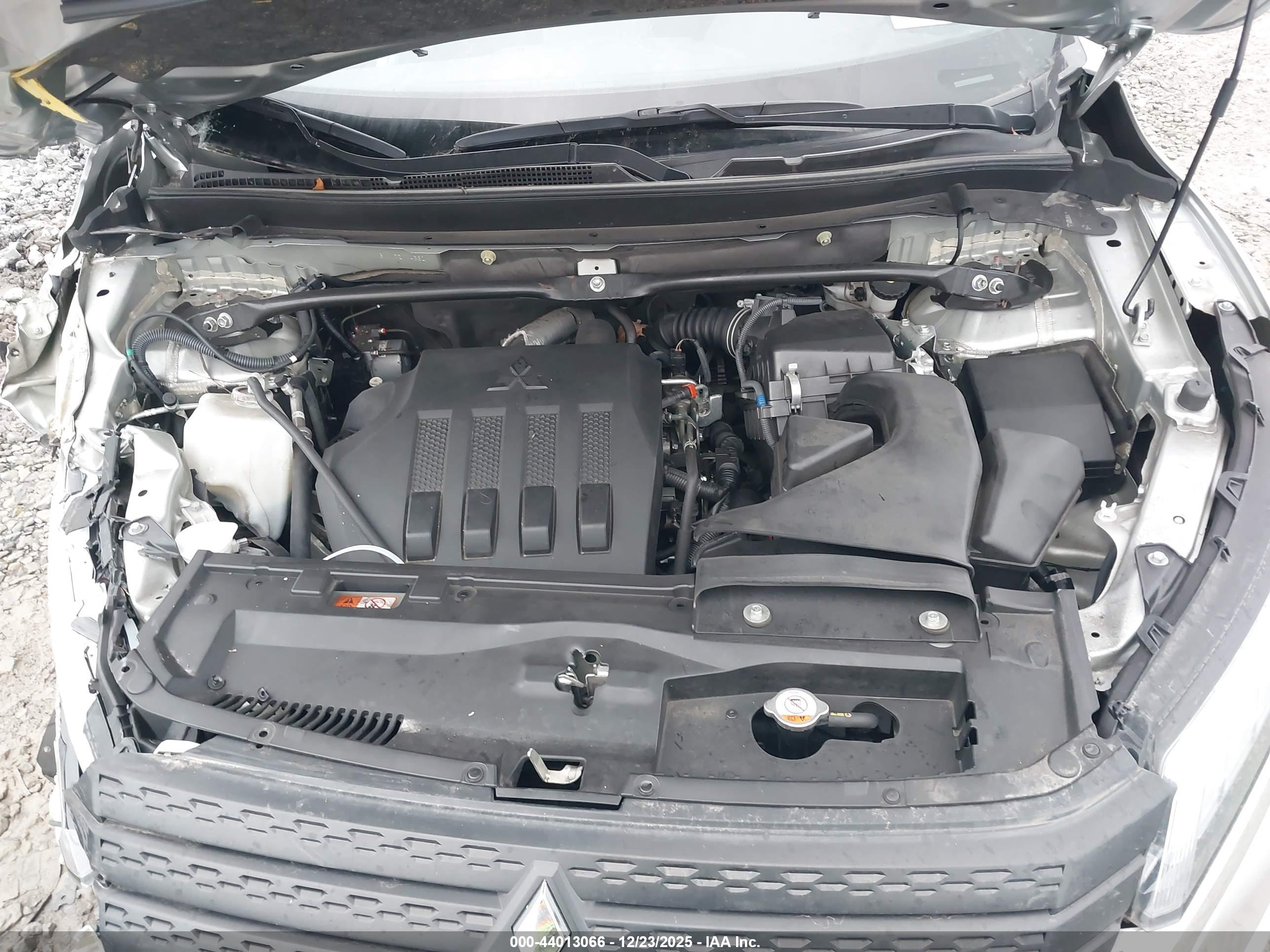 MITSUBISHI ECLIPSE image 10