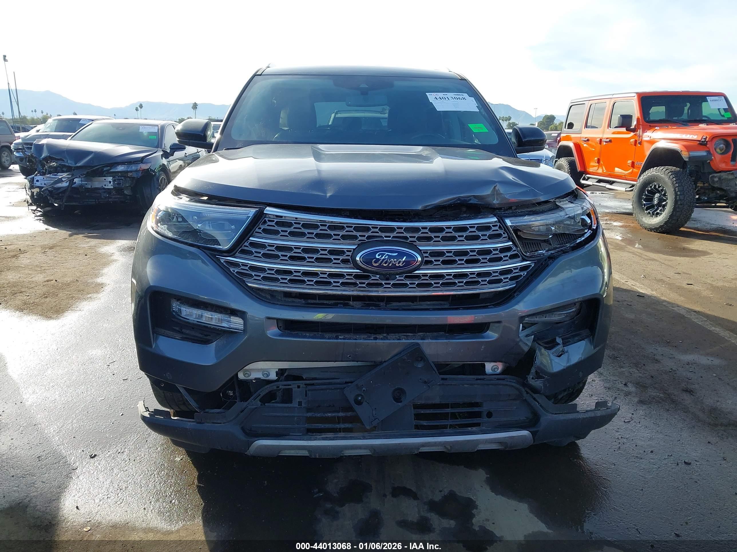 FORD EXPLORER image 6