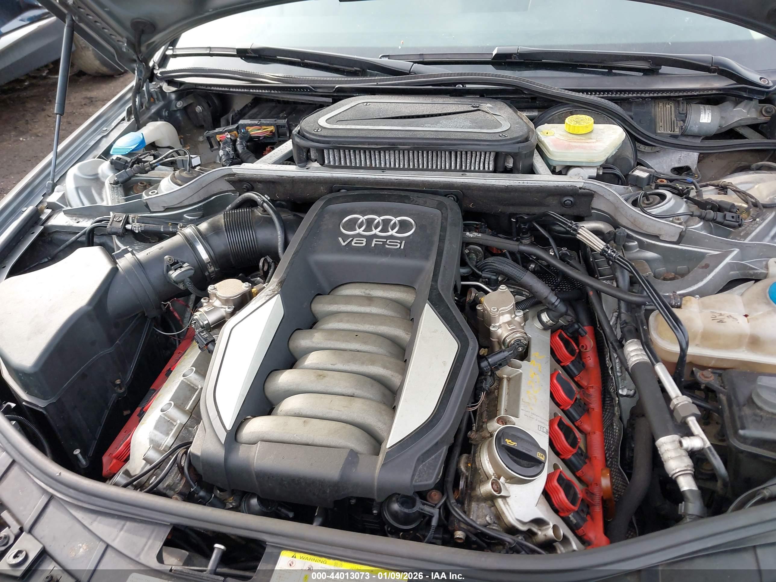 AUDI A8 image 10