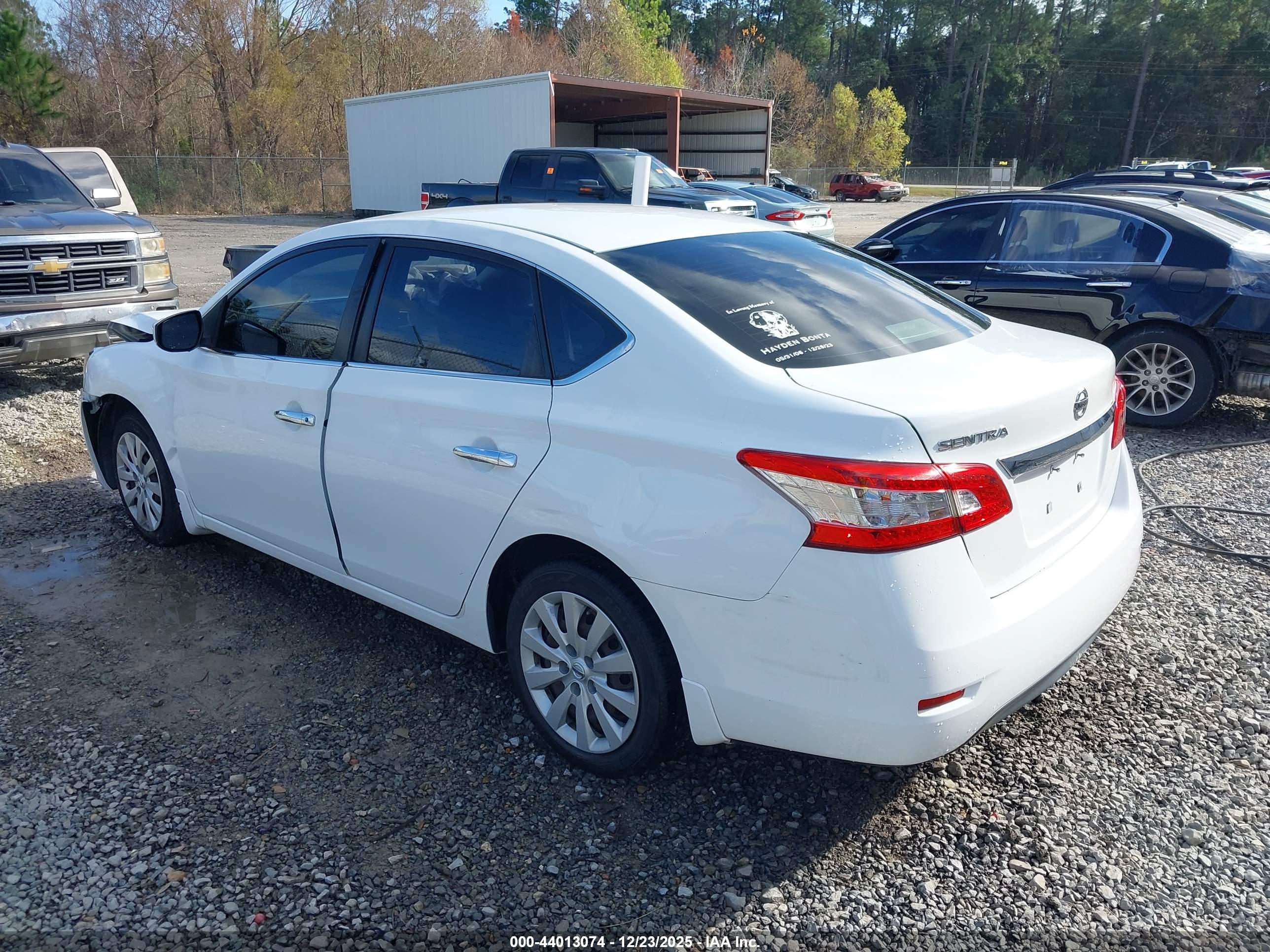 NISSAN SENTRA image 3