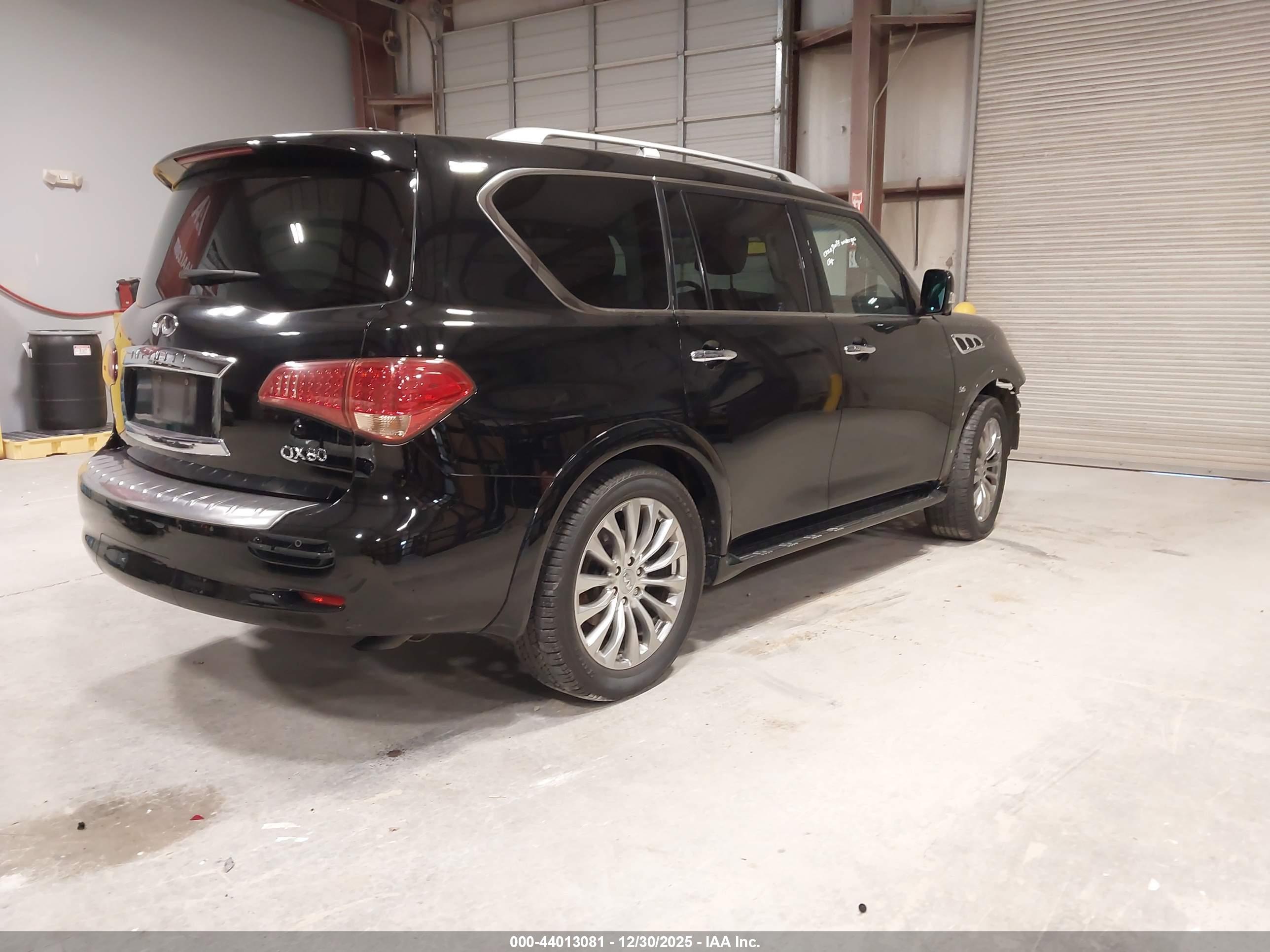 INFINITI QX80 image 4