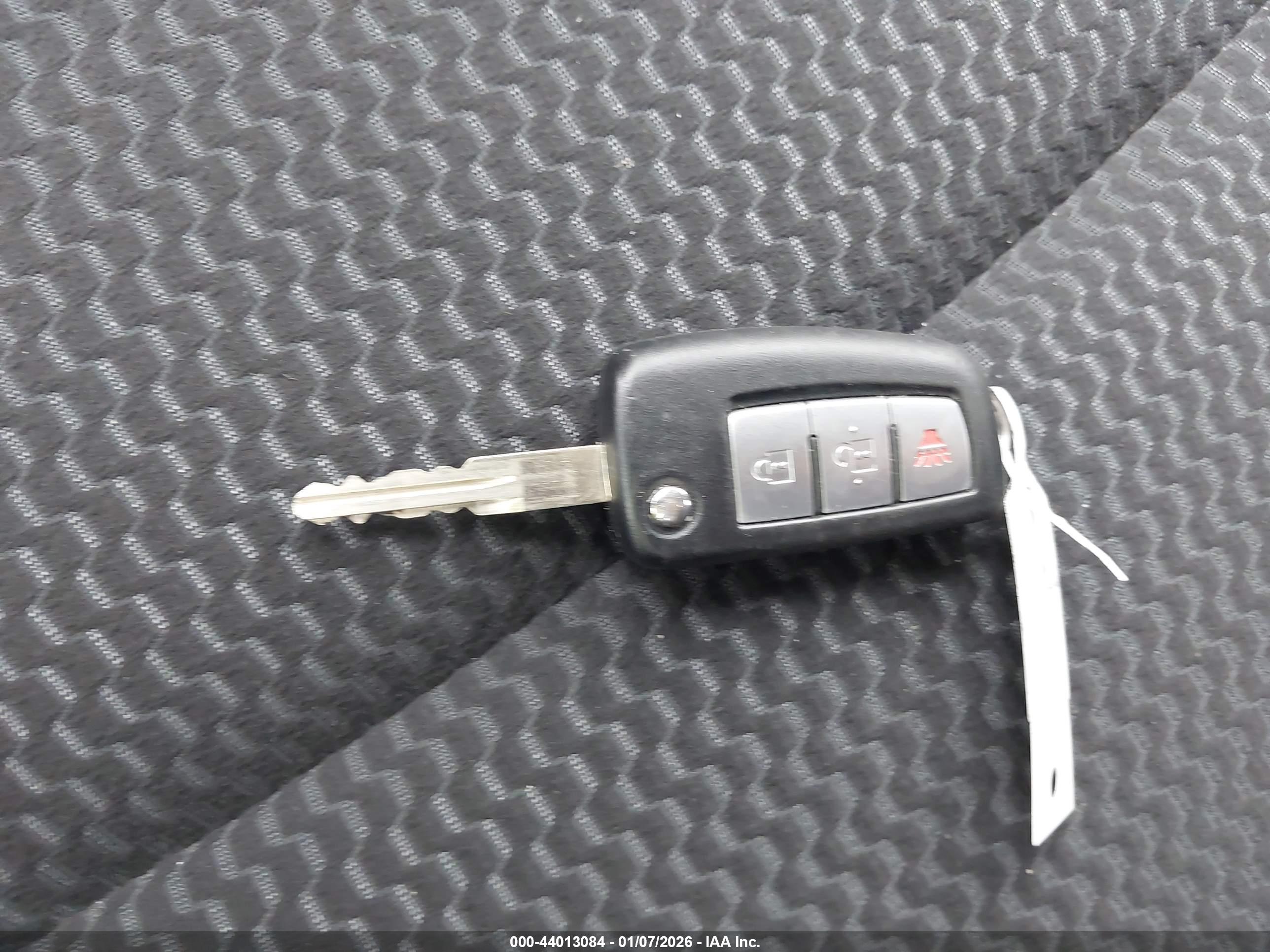 NISSAN ROGUE image 11