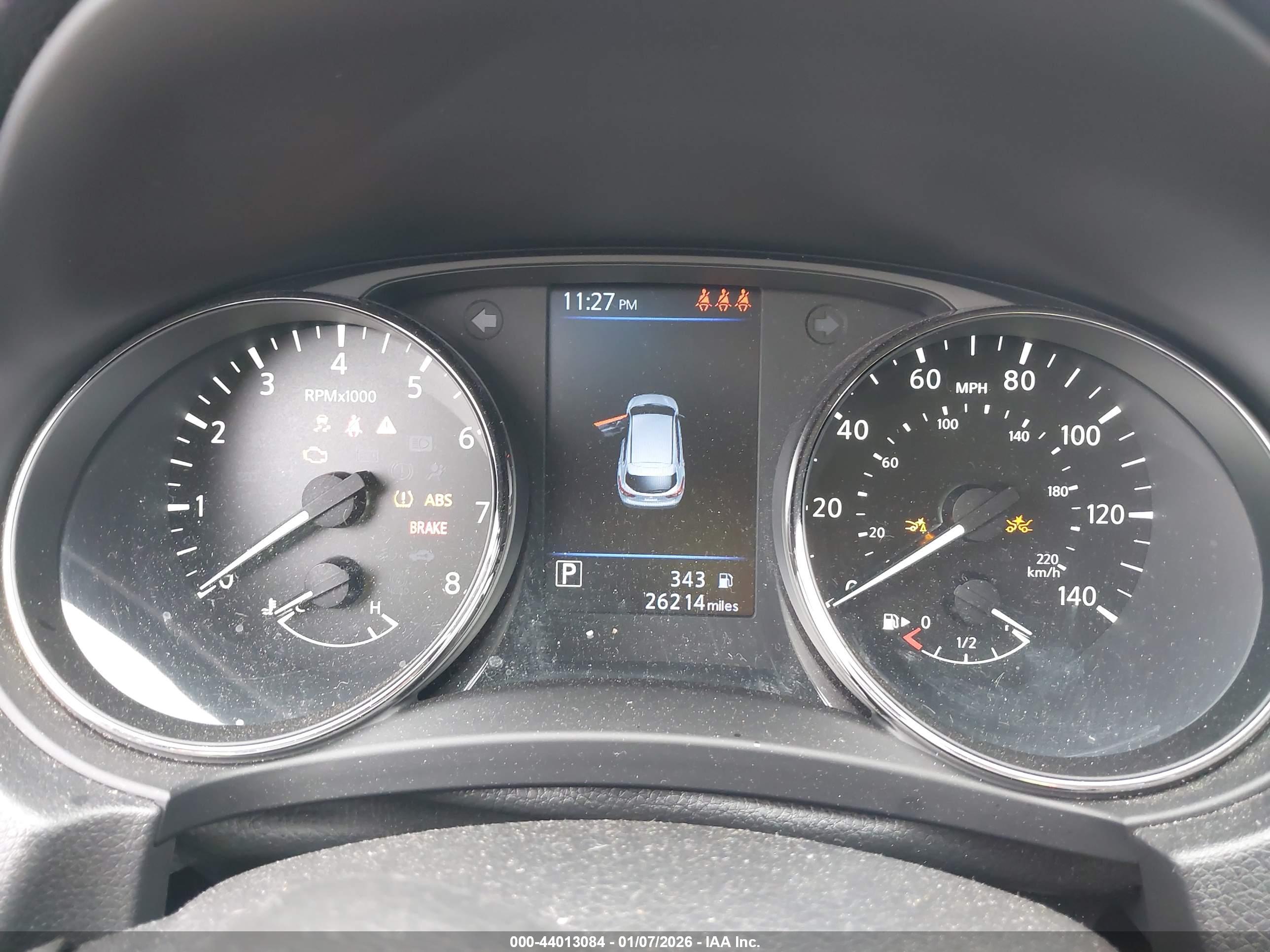 NISSAN ROGUE image 7