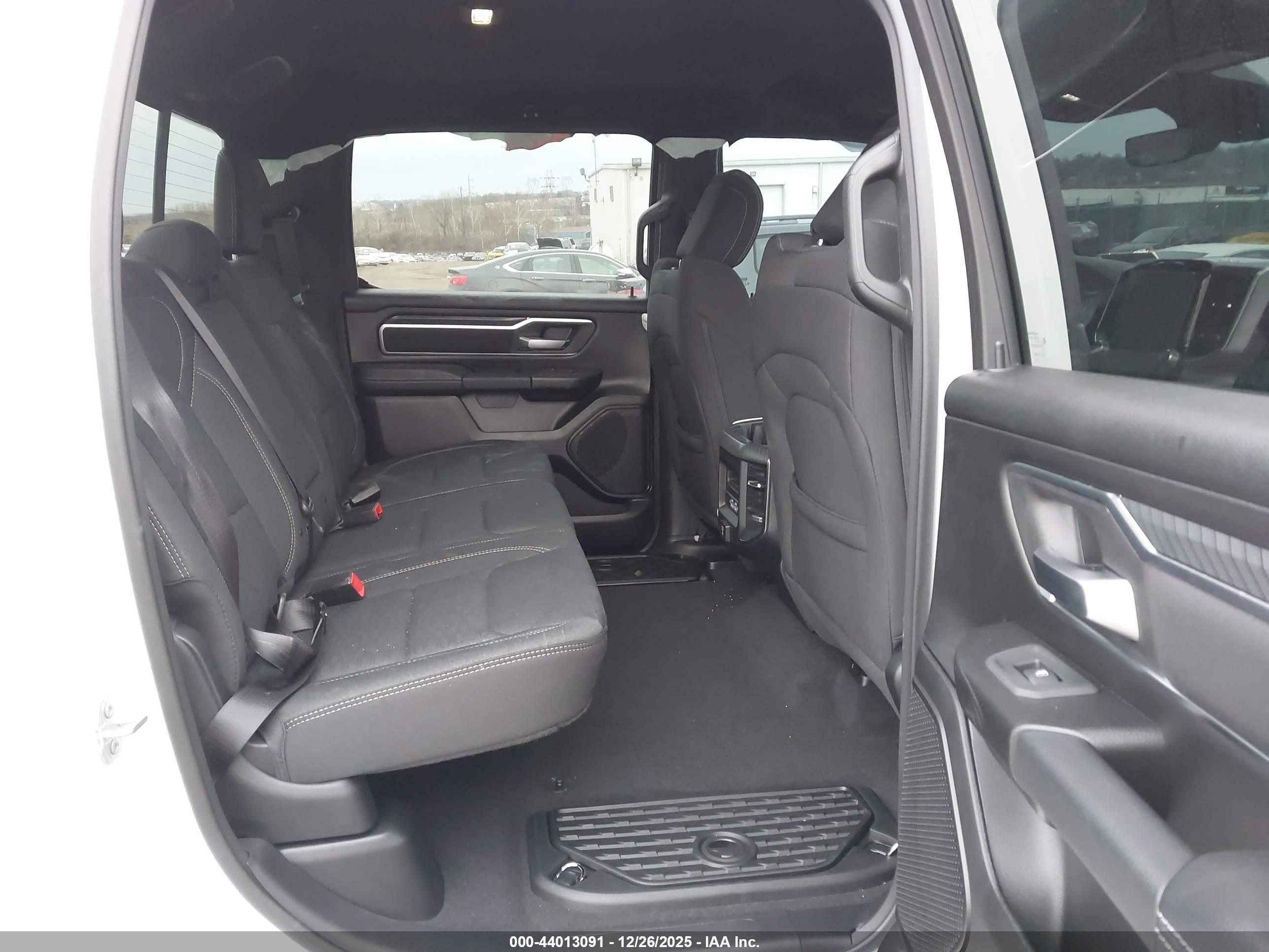 RAM 1500 image 8