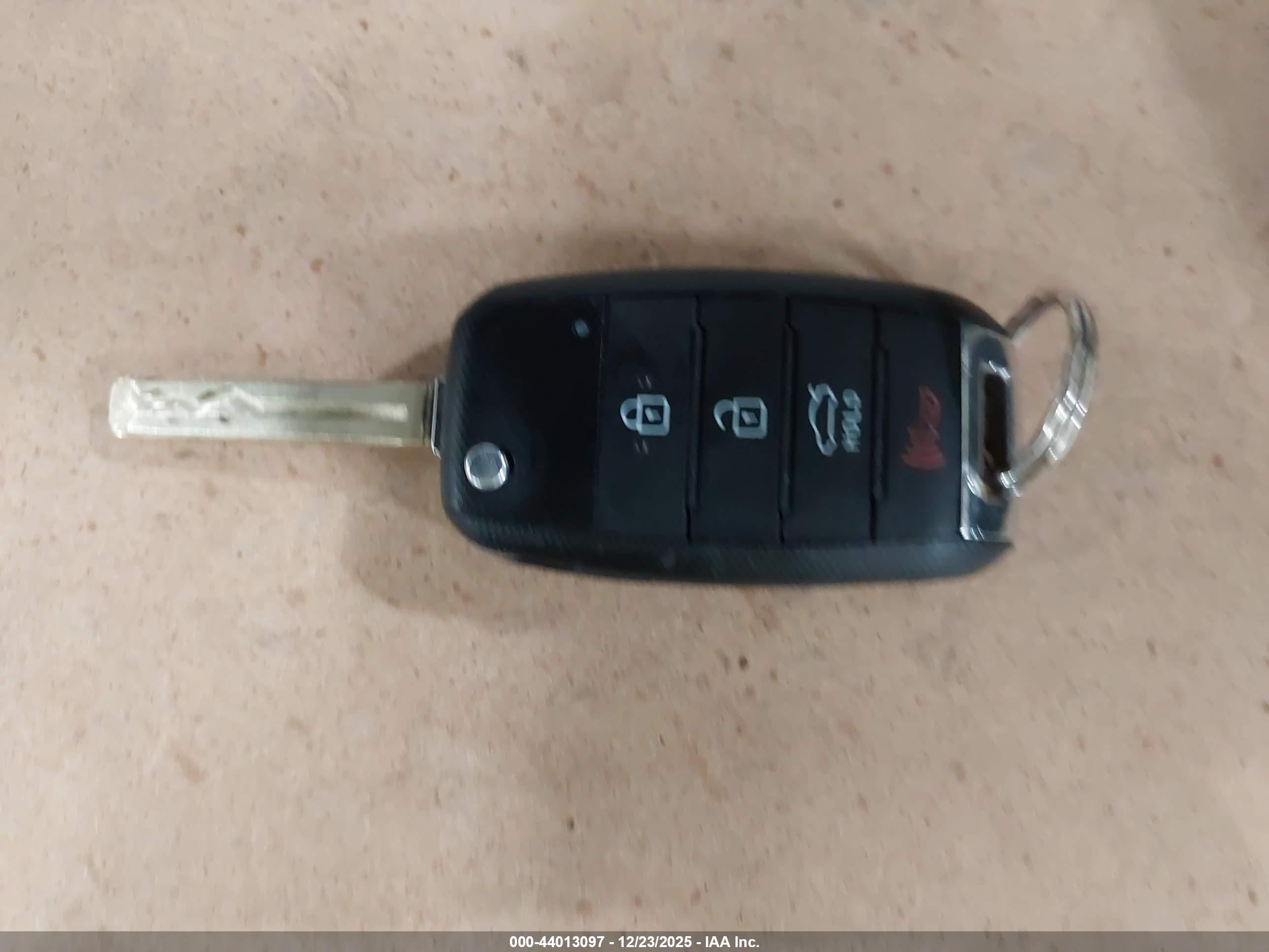 KIA OPTIMA image 11