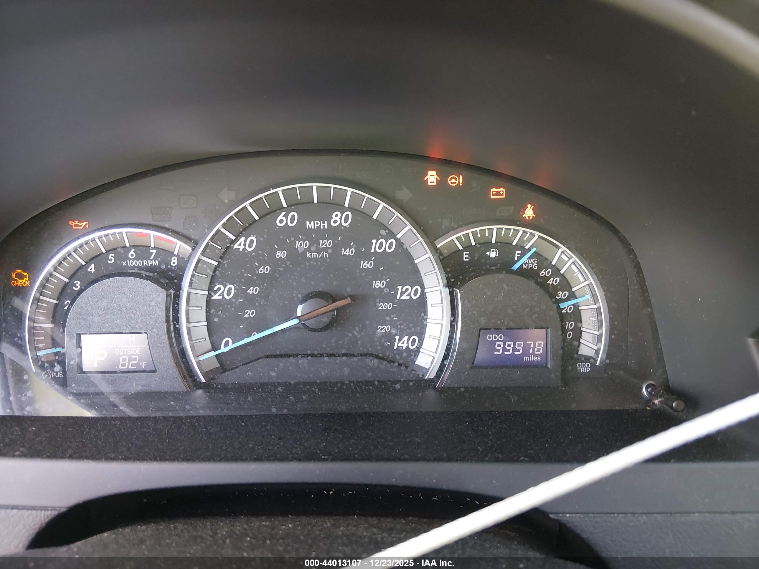TOYOTA CAMRY image 7