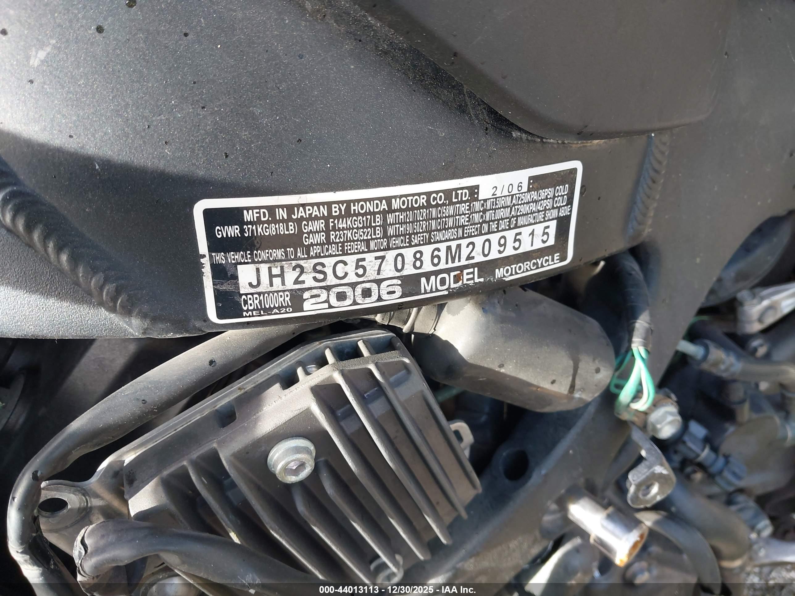 HONDA CBR1000 image 10