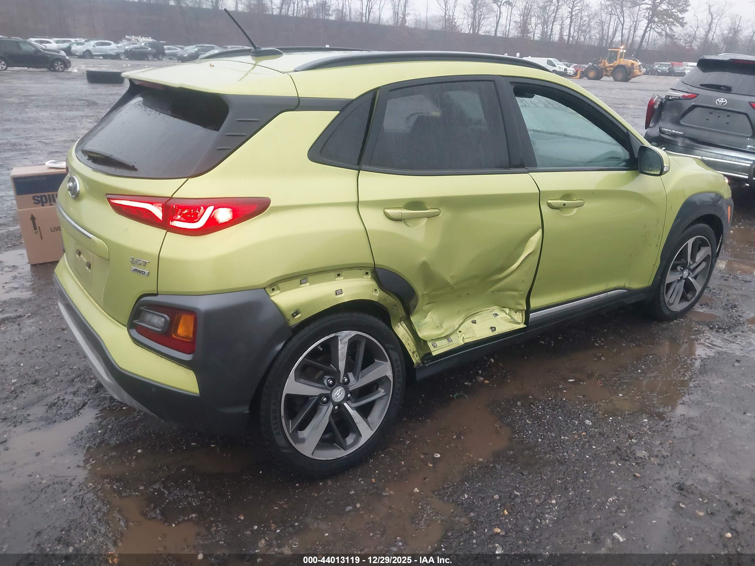 HYUNDAI KONA image 4