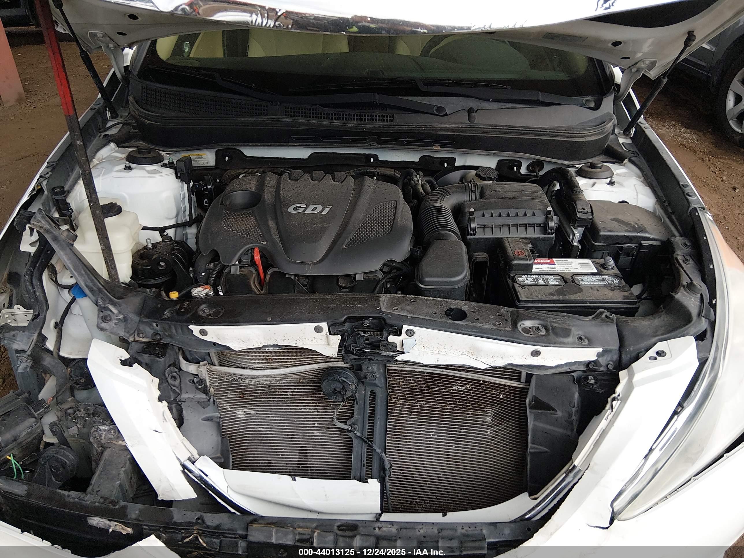 HYUNDAI SONATA image 10