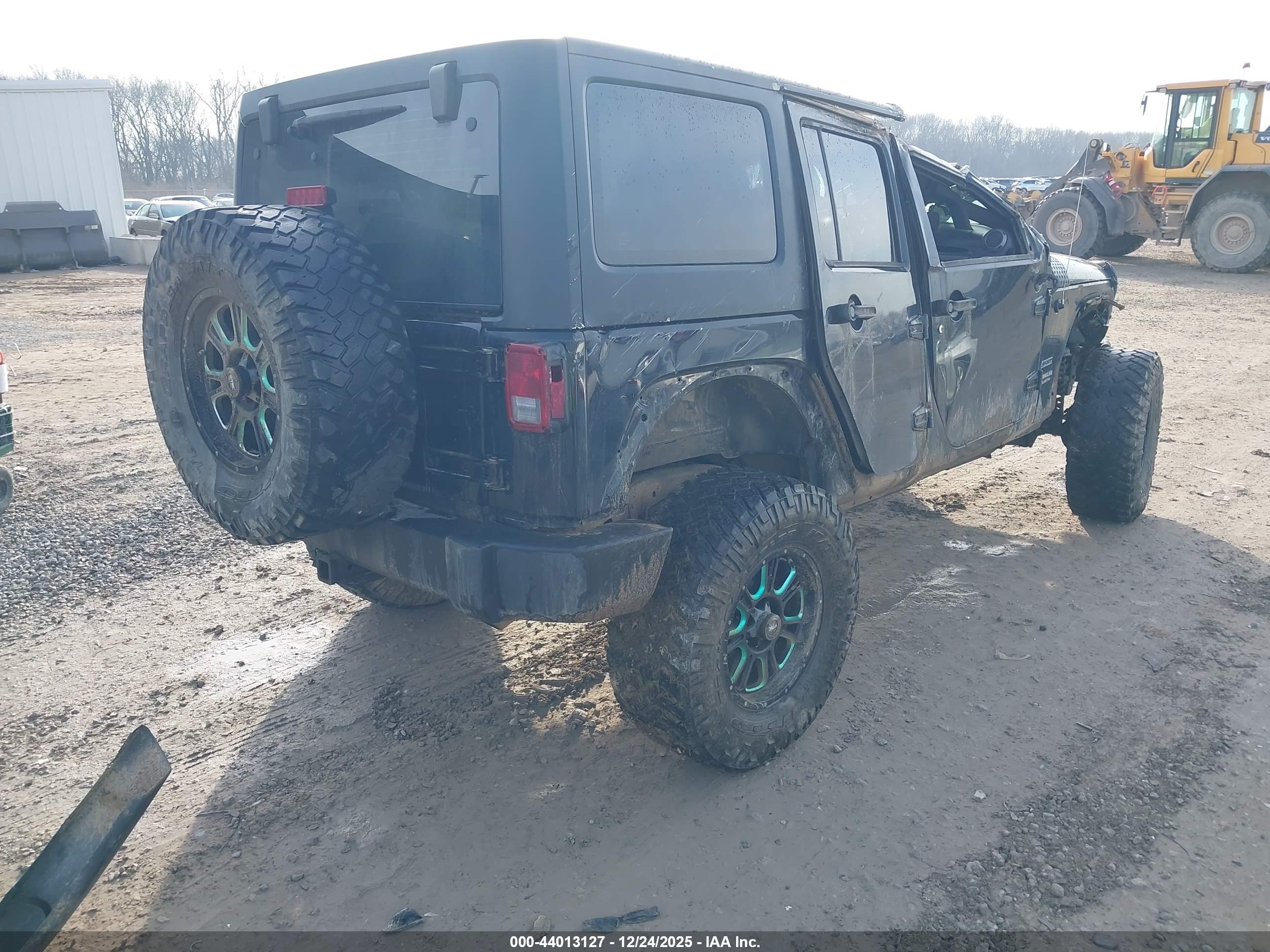 JEEP WRANGLER image 4