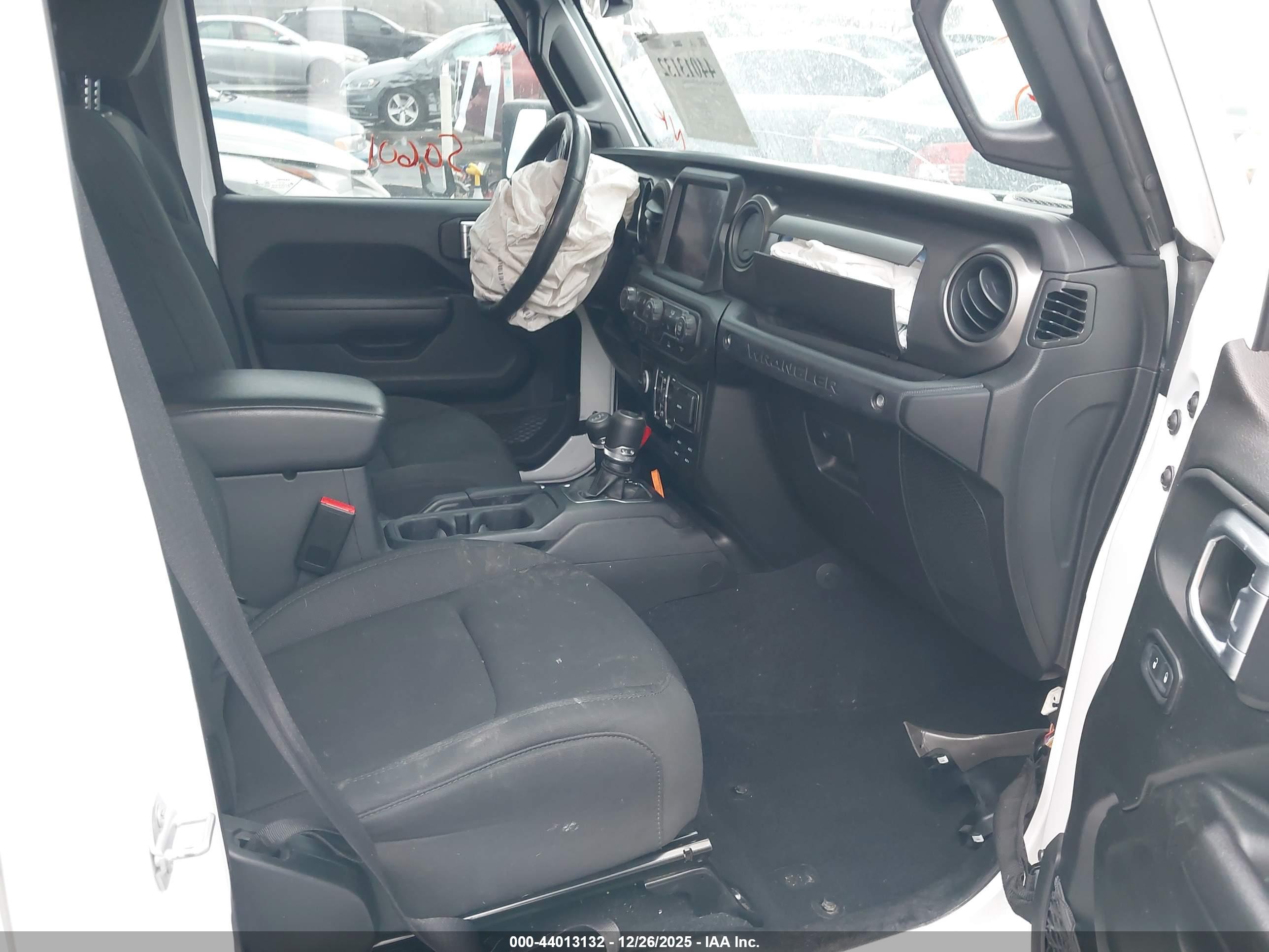 JEEP WRANGLER image 5