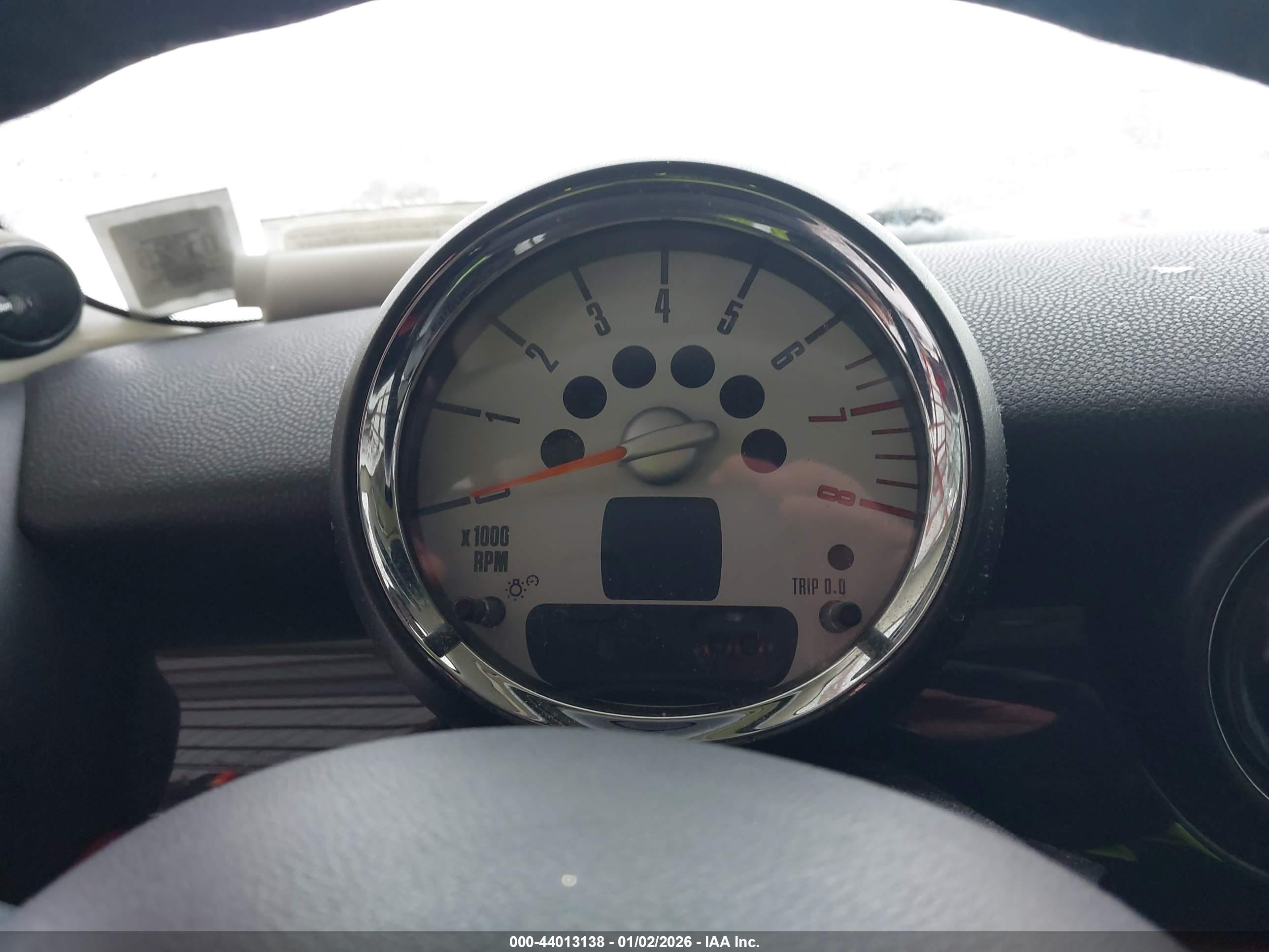 MINI COOPER image 7