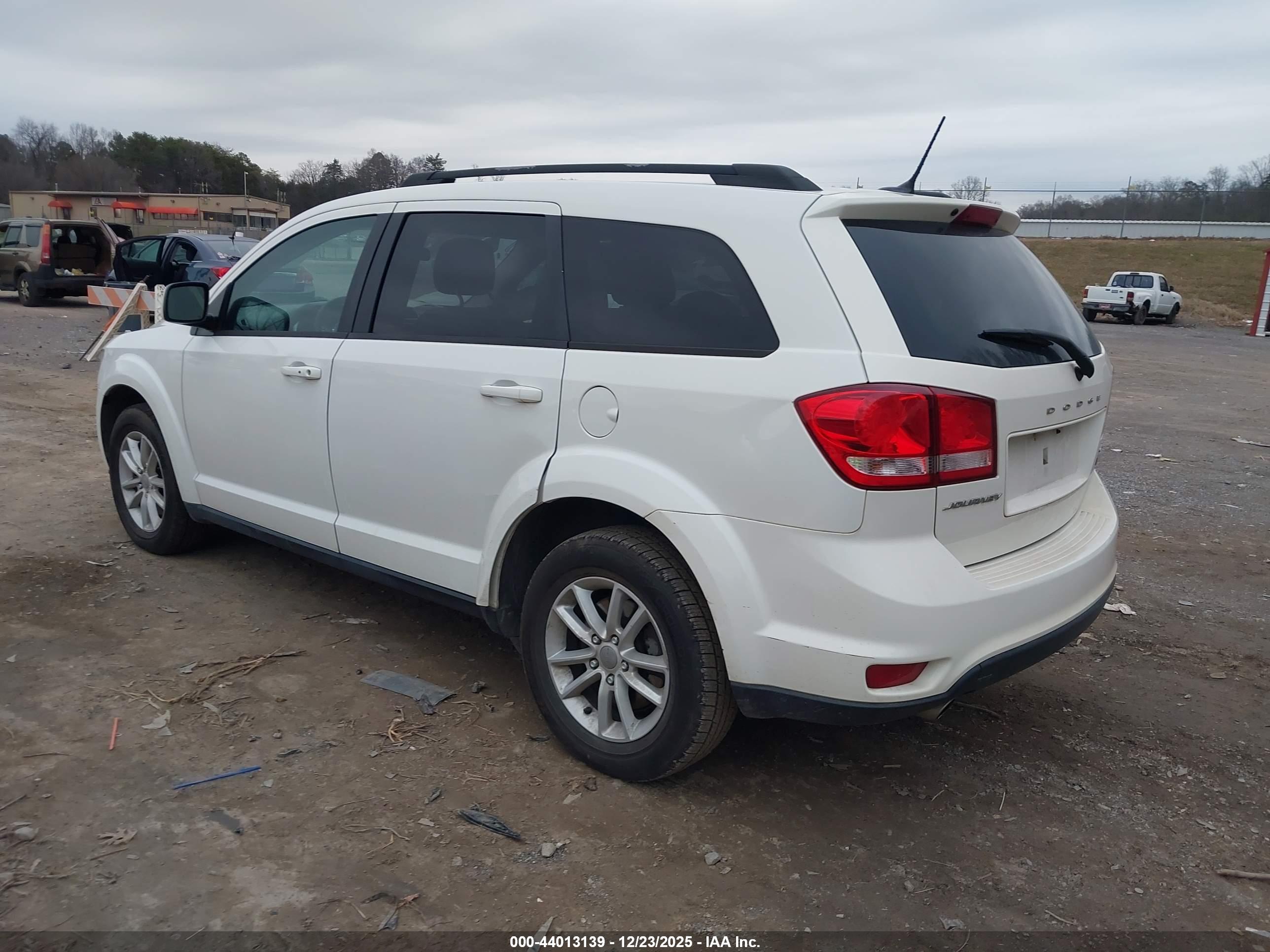 DODGE JOURNEY image 3