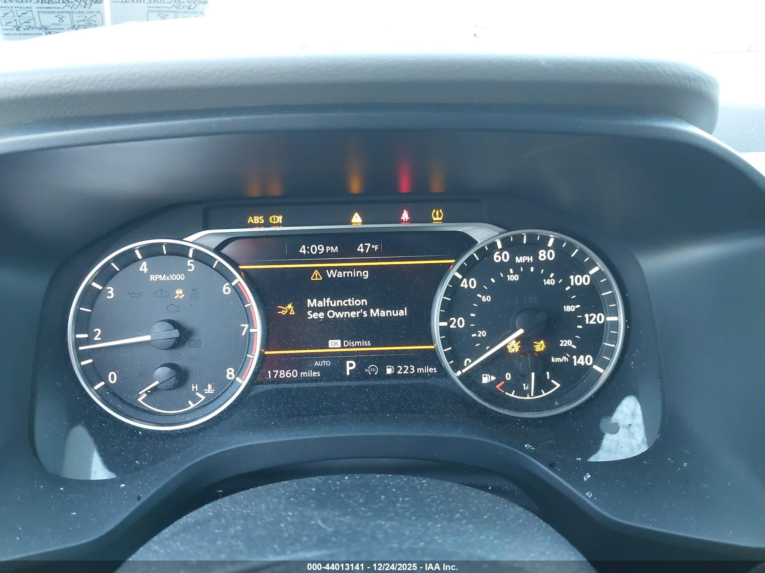 NISSAN ROGUE image 7
