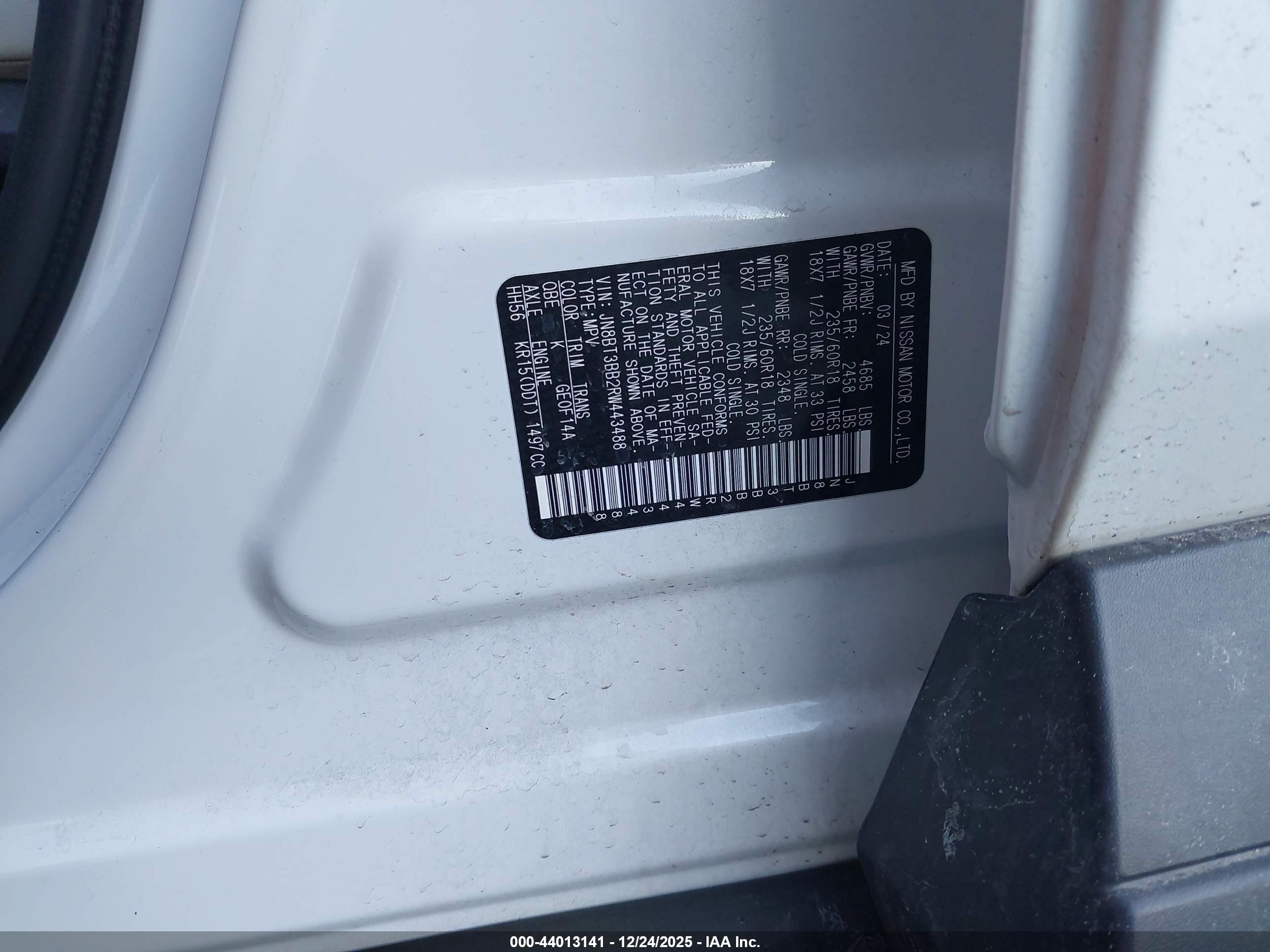 NISSAN ROGUE image 9