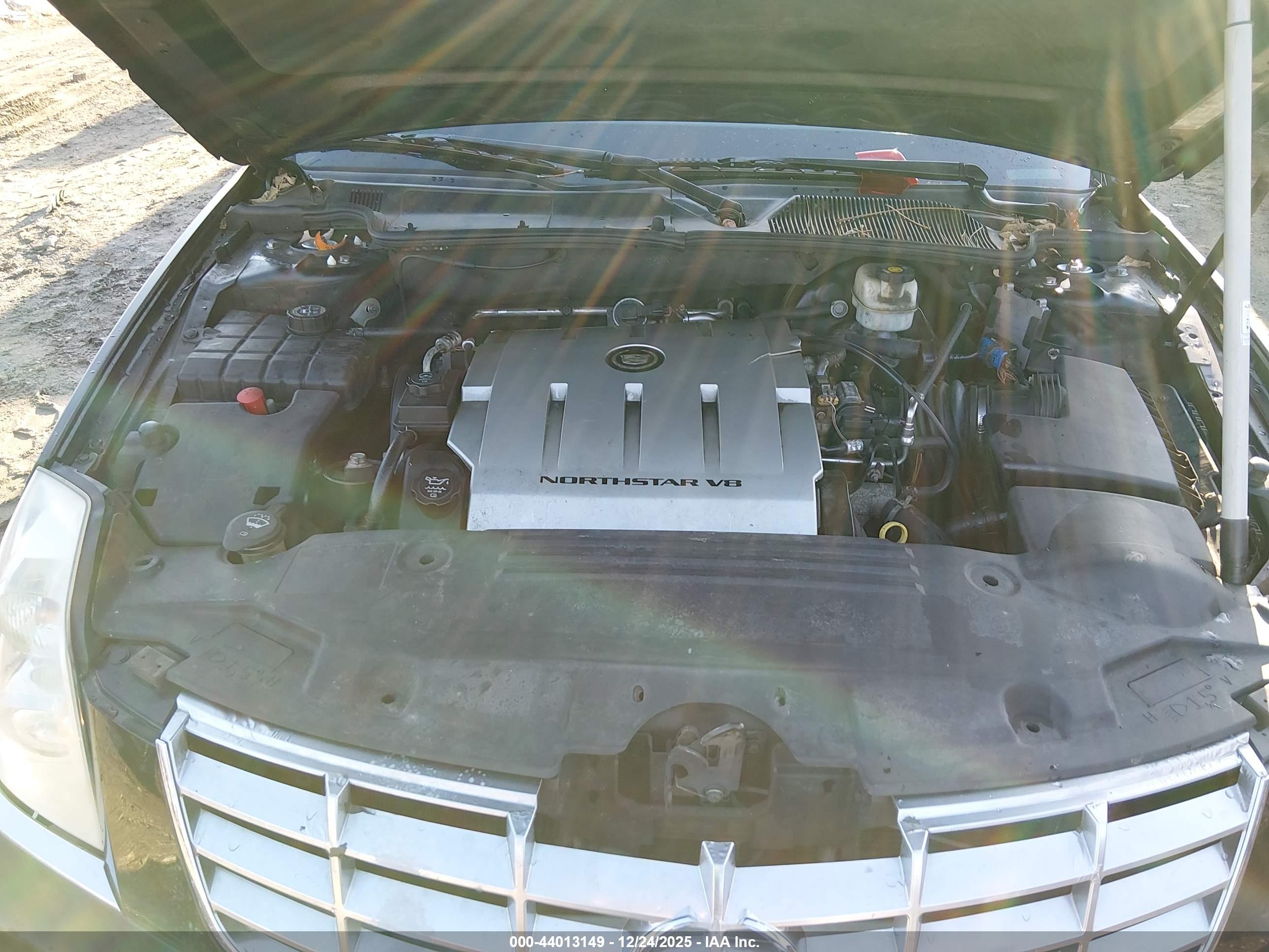 CADILLAC DTS image 10