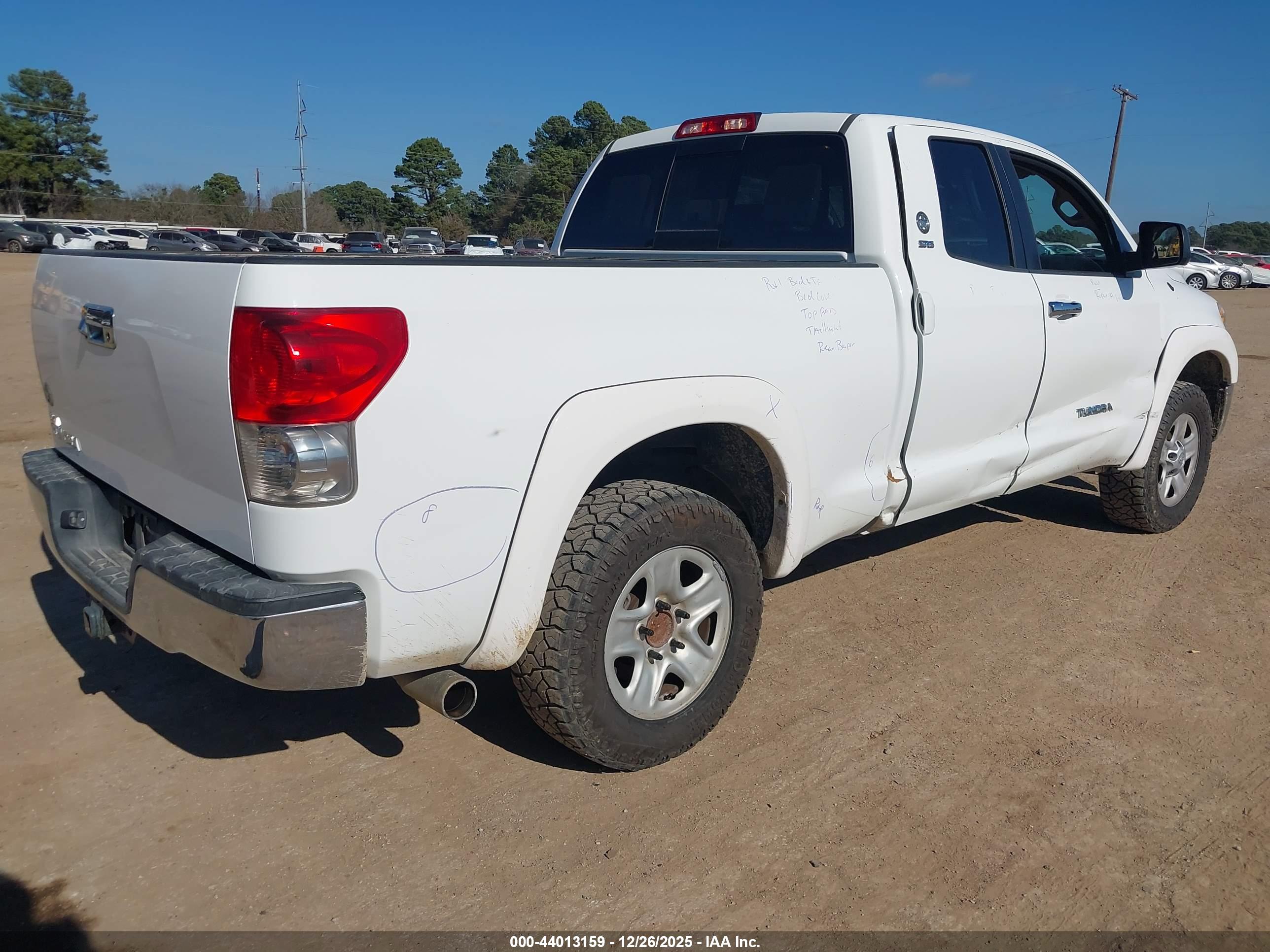 TOYOTA TUNDRA image 4