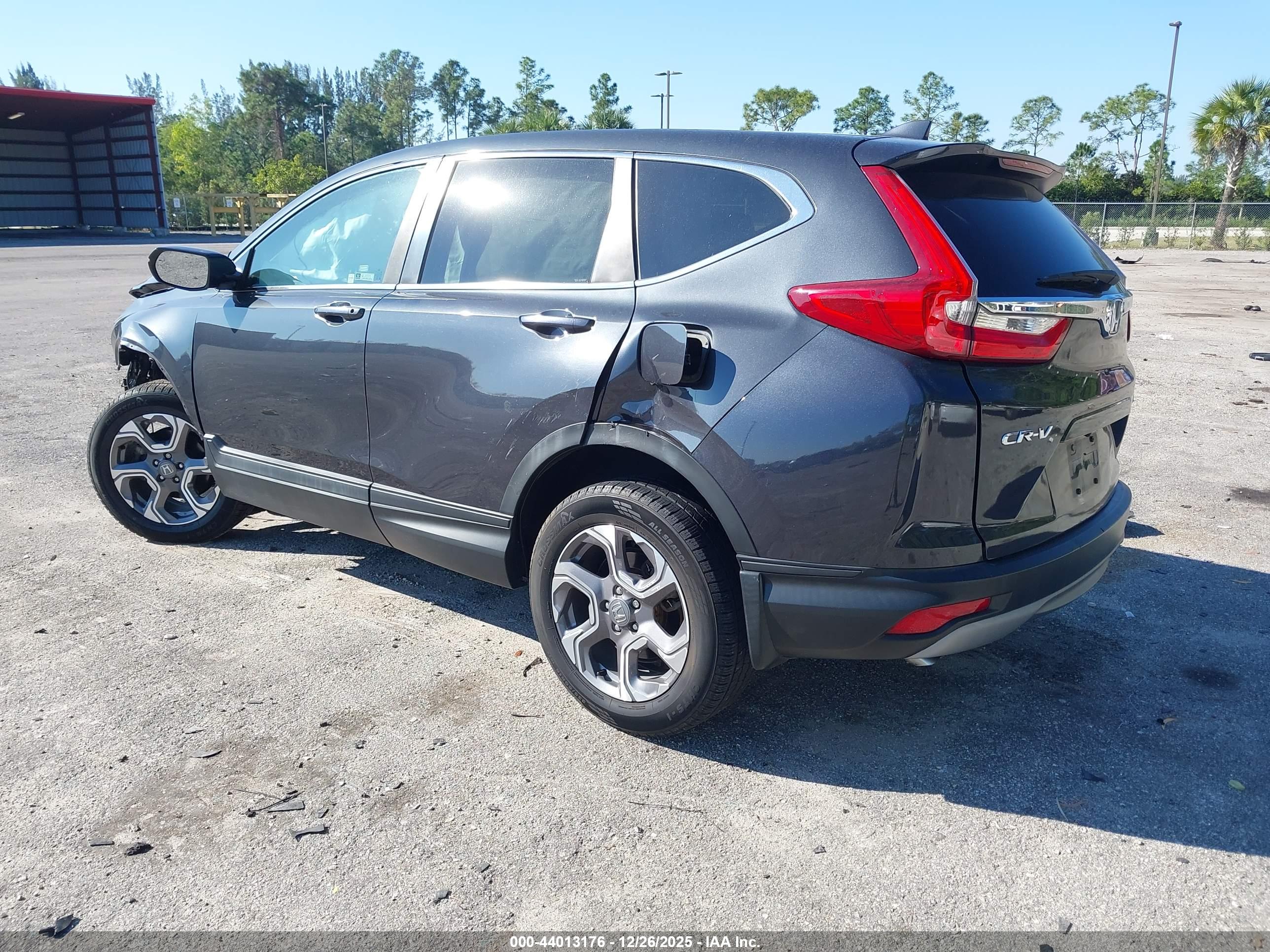 HONDA CR-V image 3
