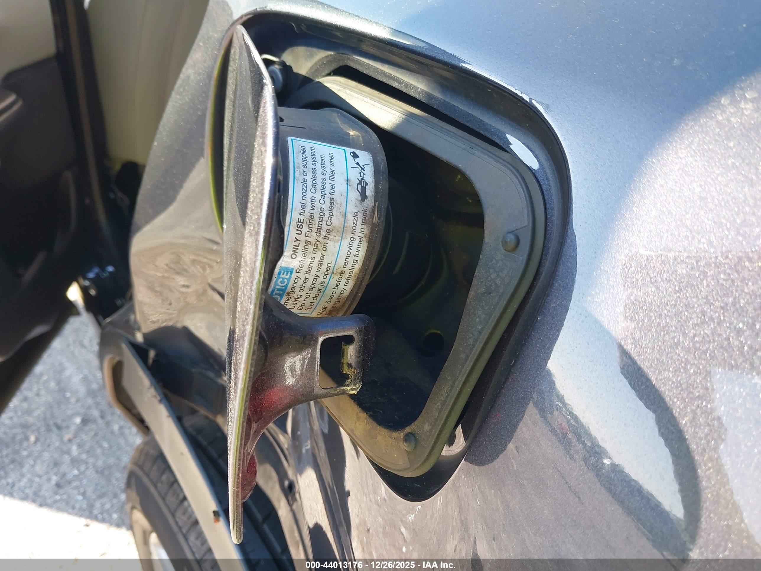 HONDA CR-V image 6