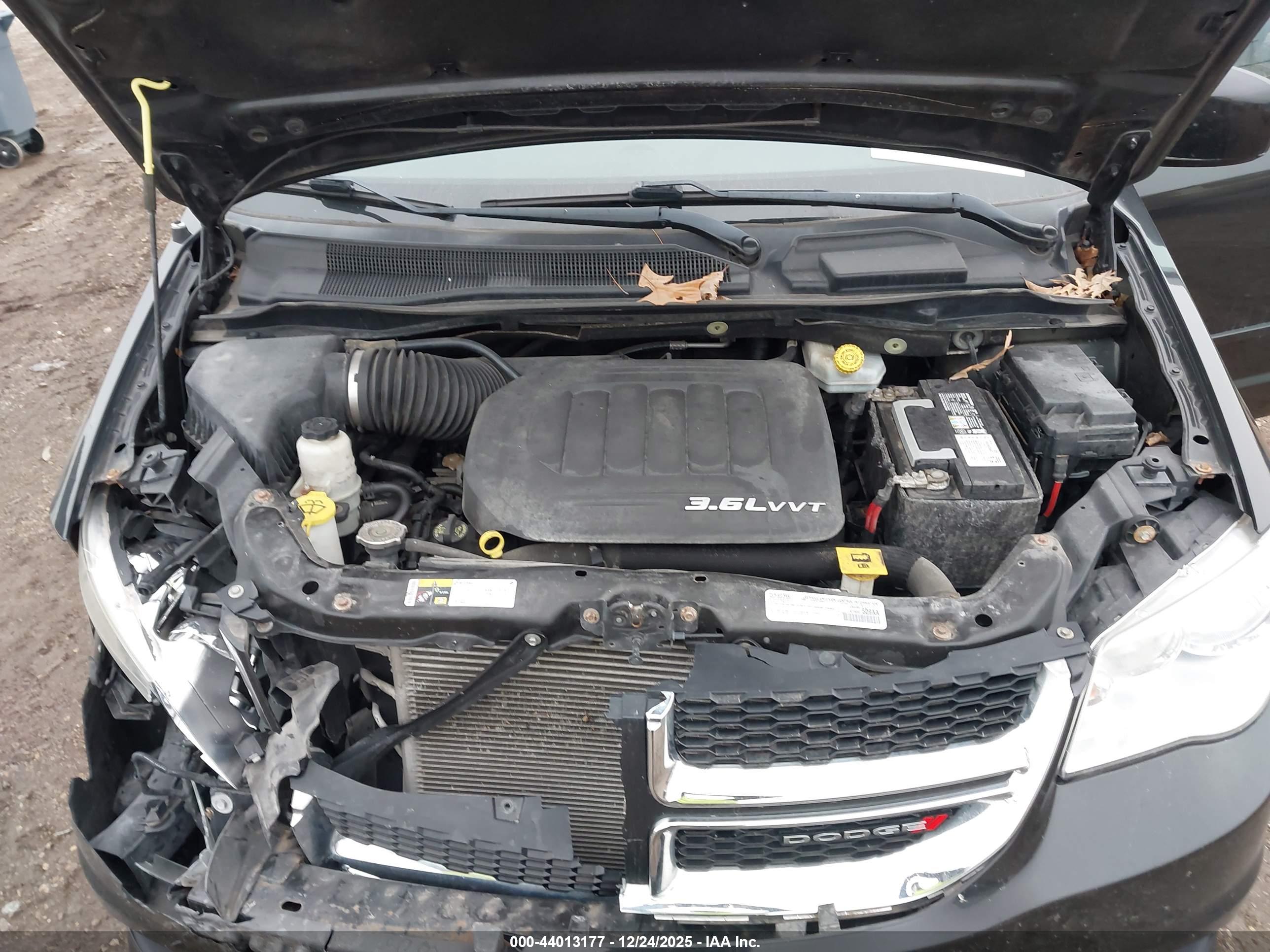 DODGE GRAND image 10