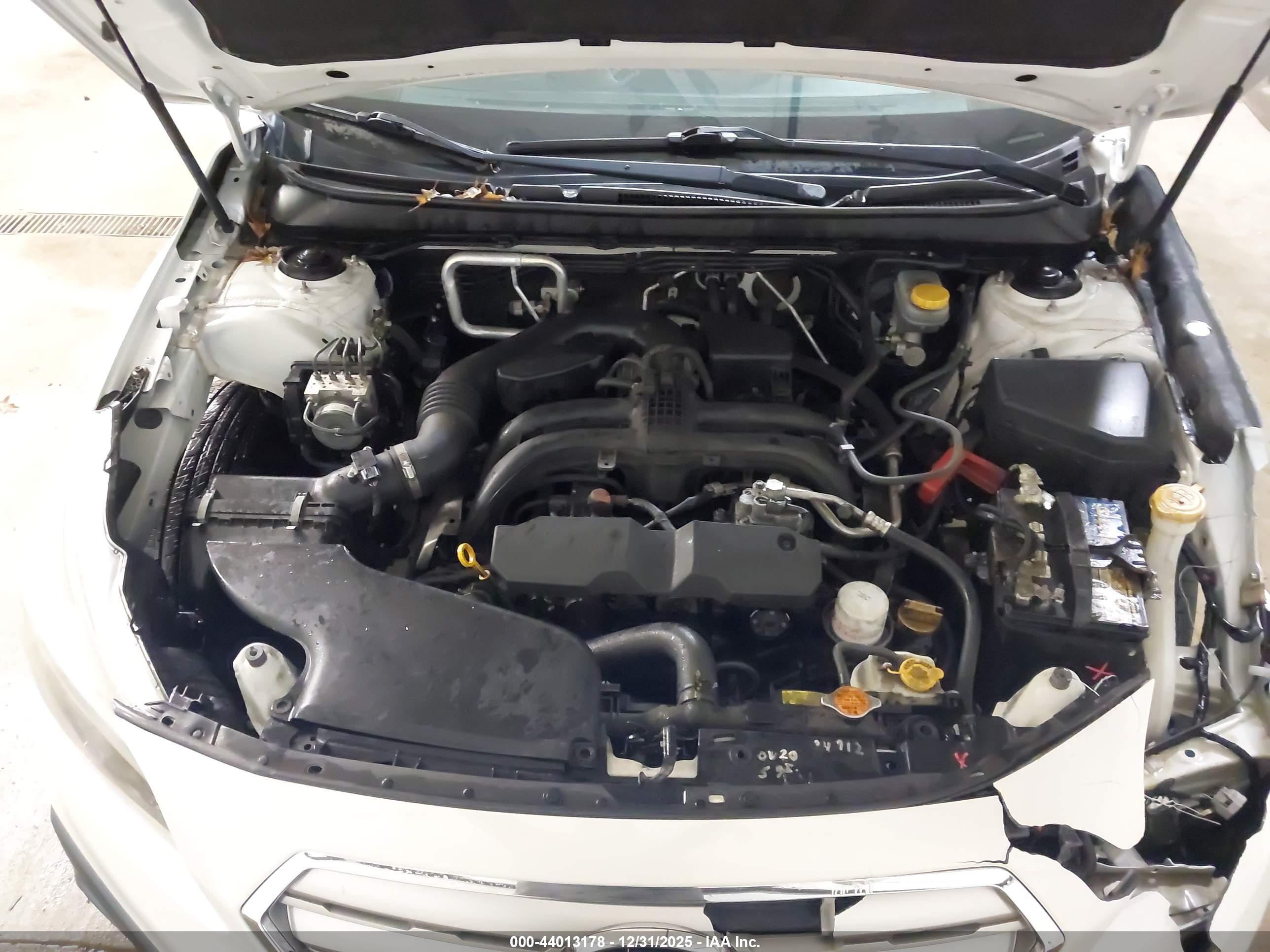 SUBARU OUTBACK image 10