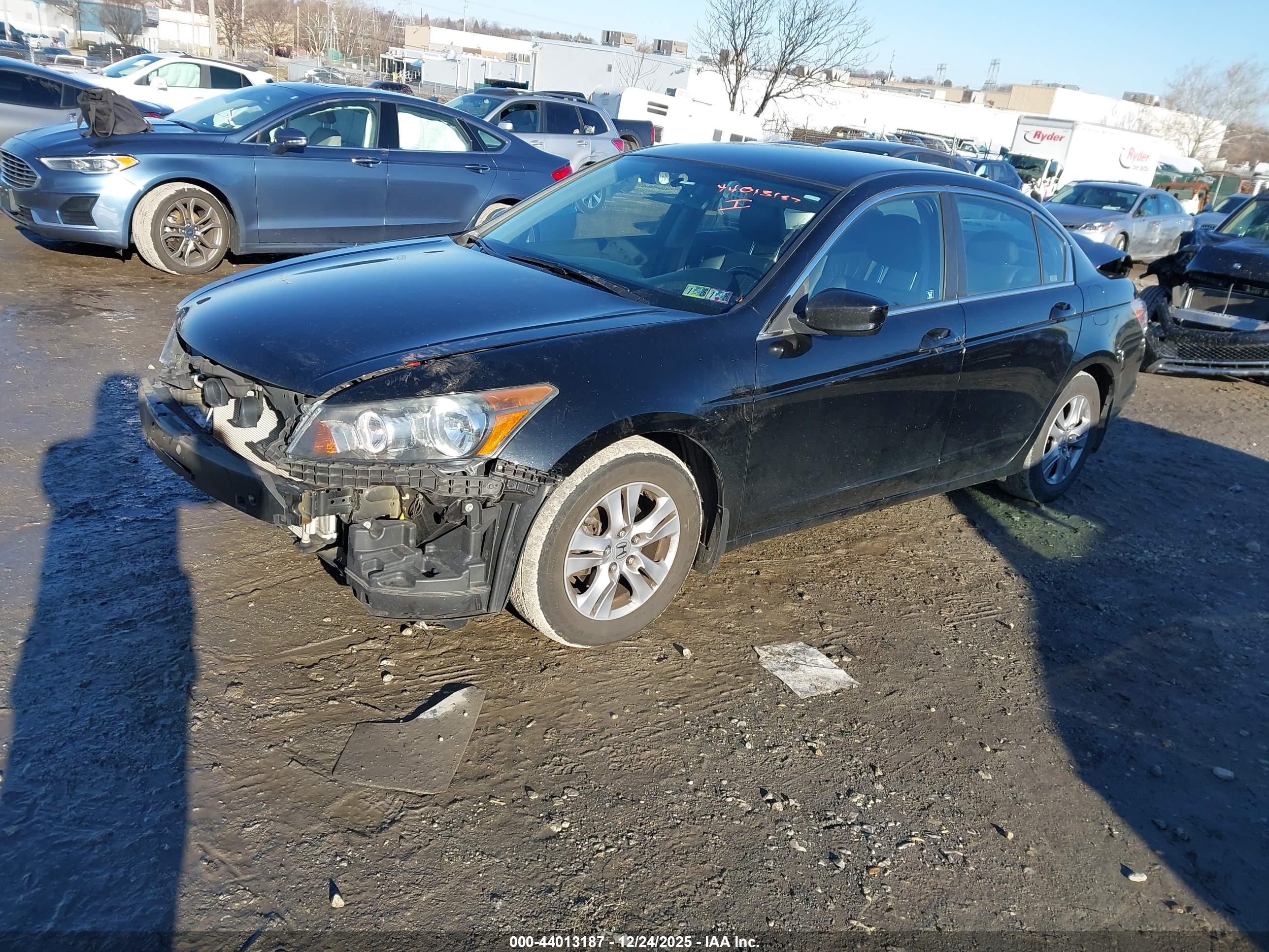 HONDA ACCORD image 2