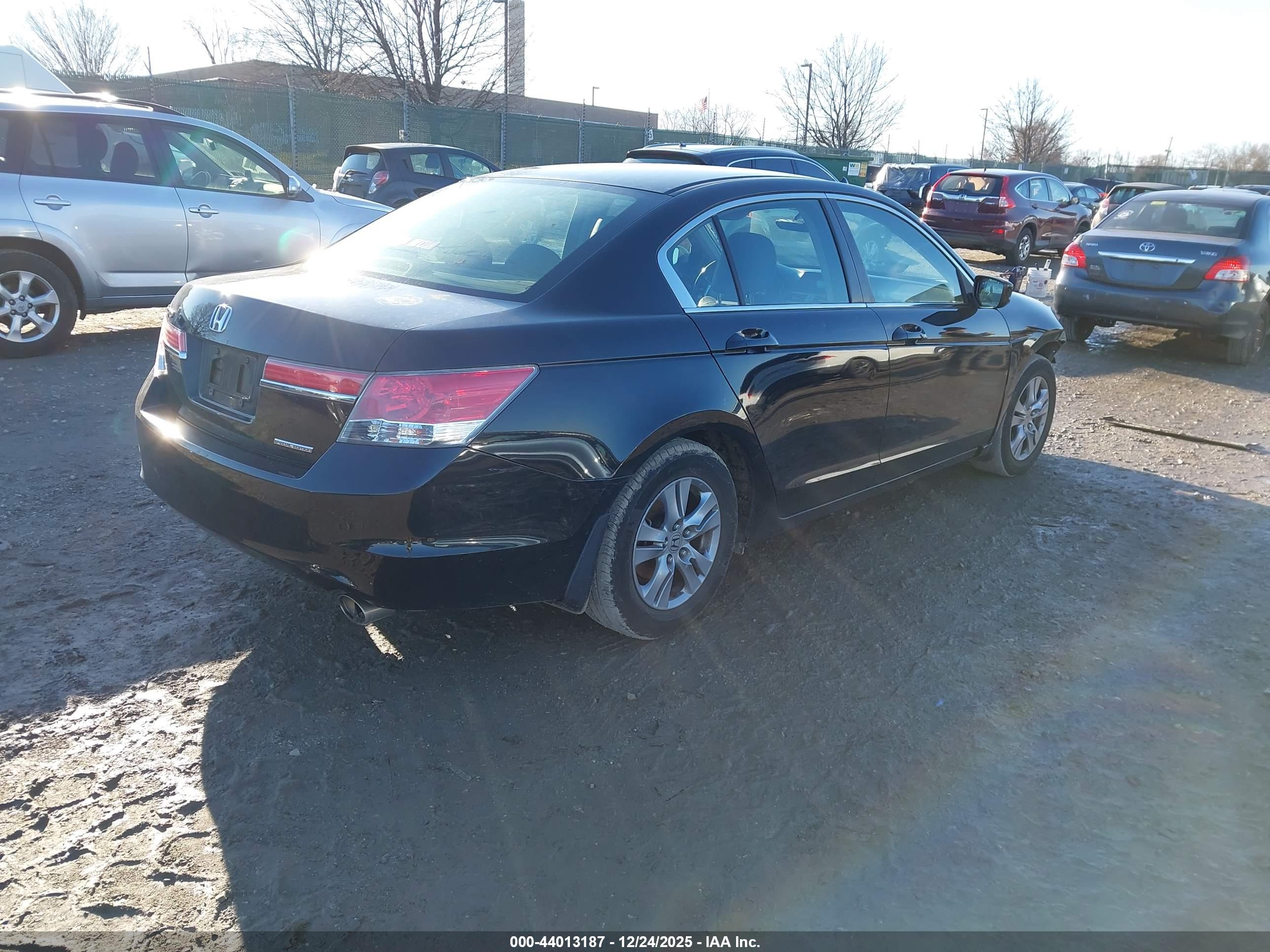 HONDA ACCORD image 4